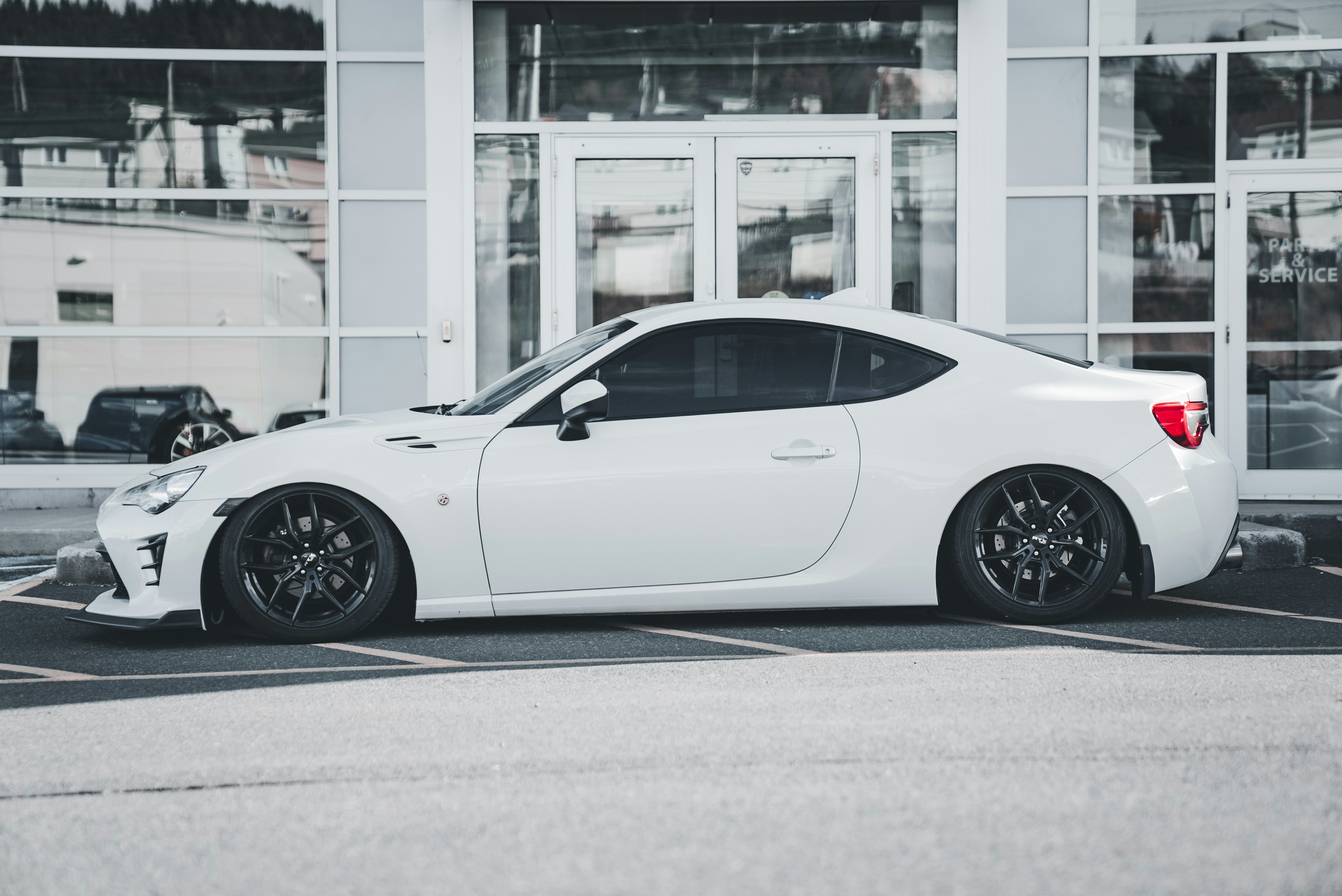 Photo by introspectivedsgn