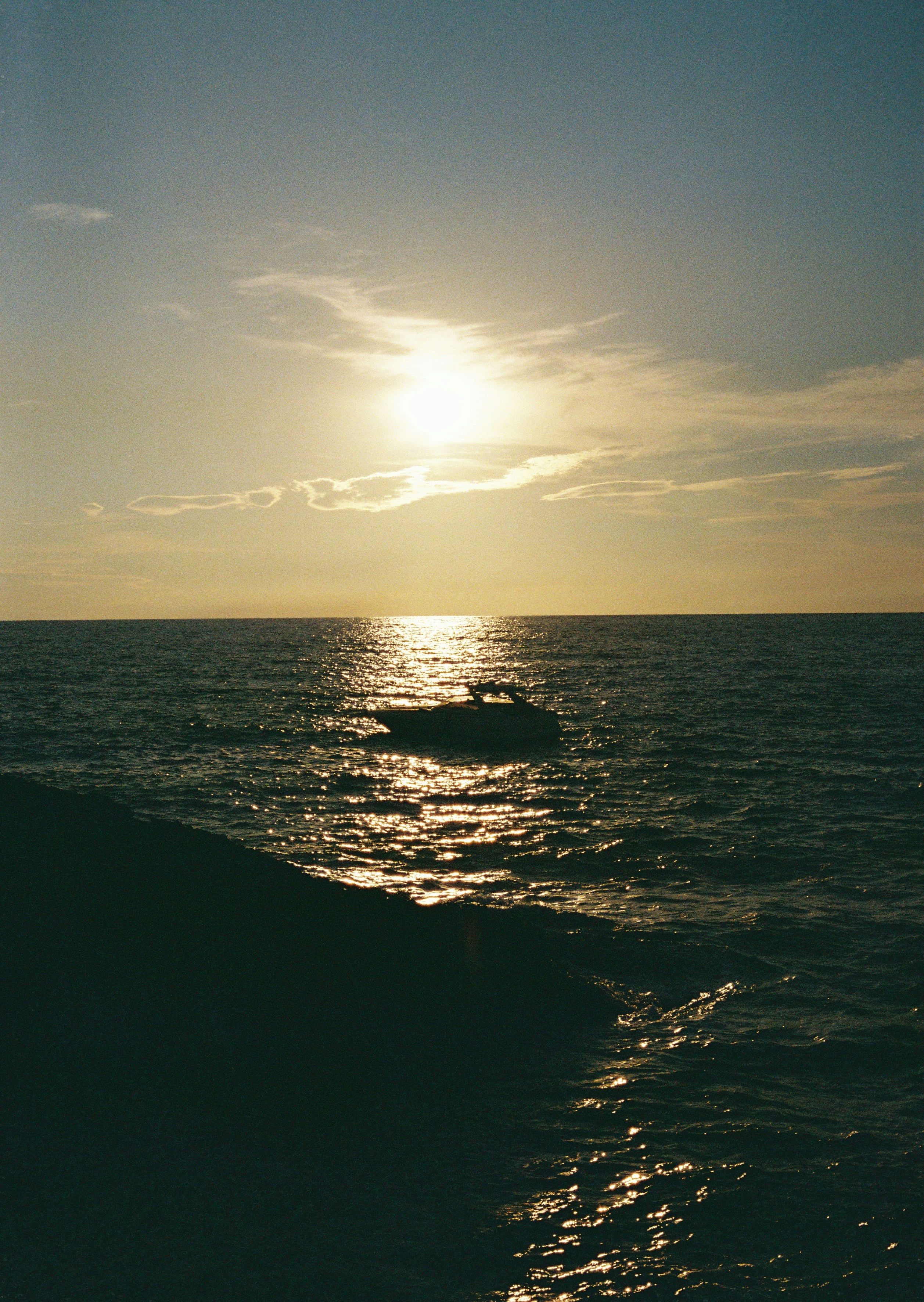 Photo by raymondpetrik