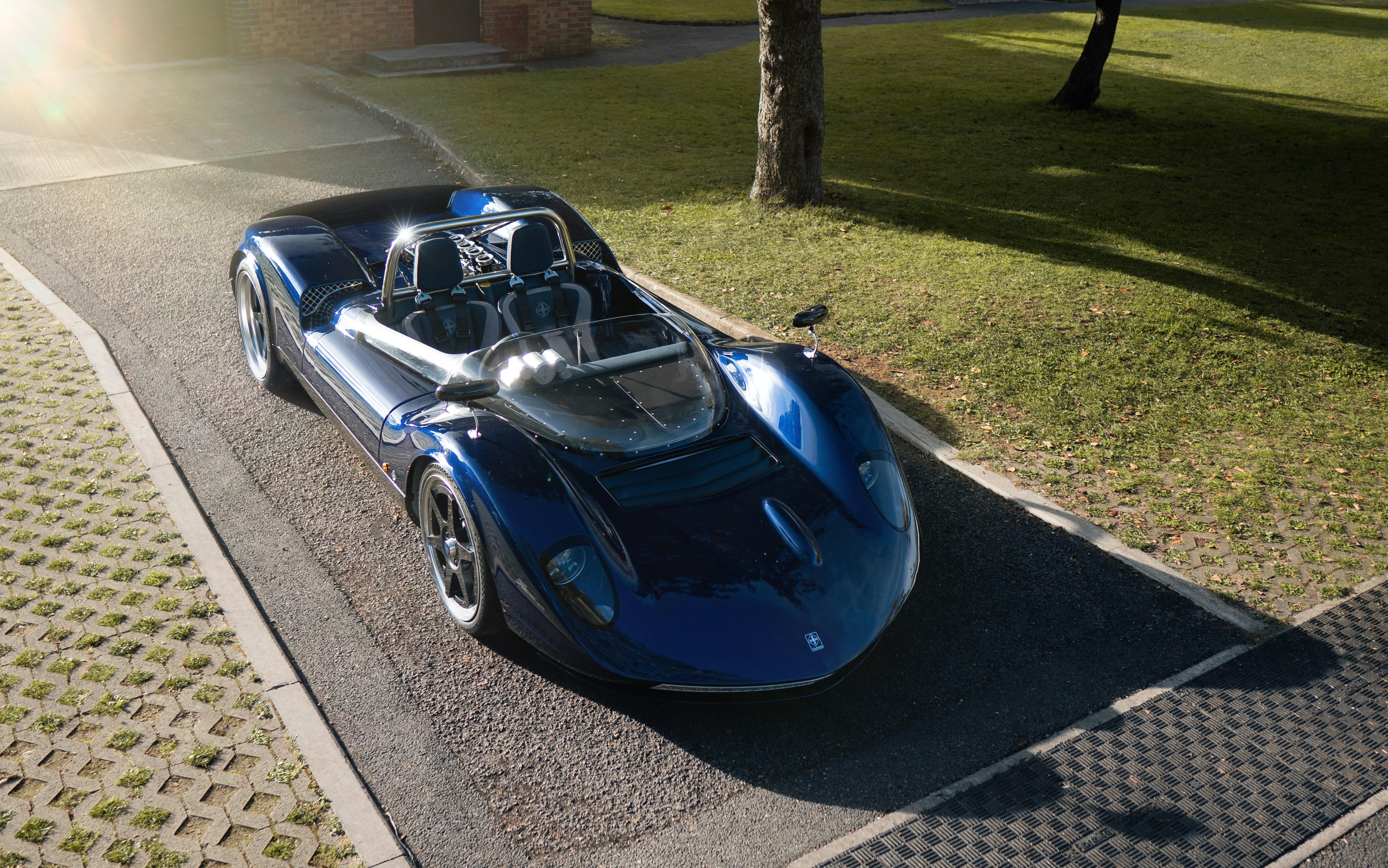 rare hypercar wallpaper, wallpaper, Pagani Zonda Cinque: A Deep Dive into Rarity 1