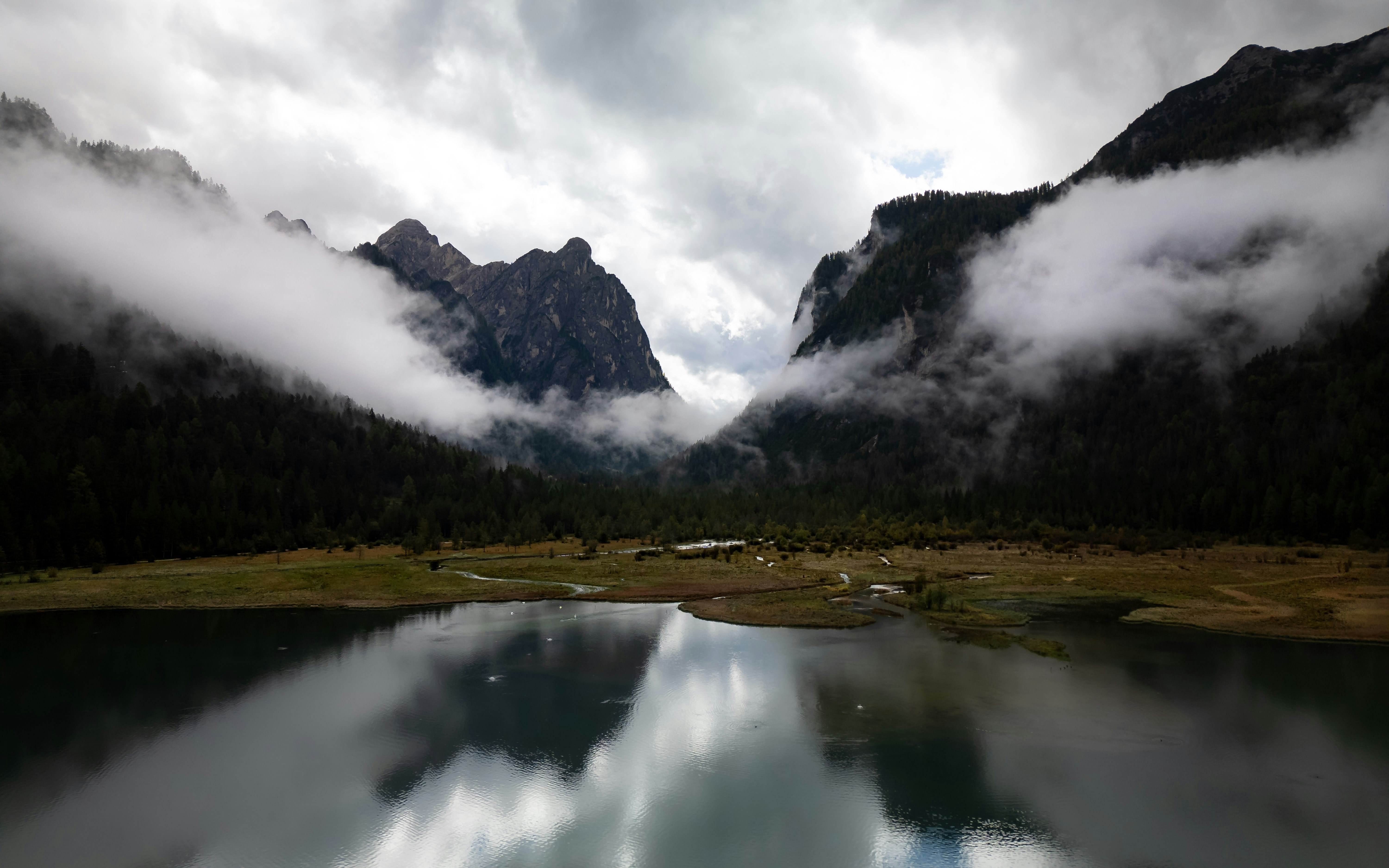 Photo by michaelfousert