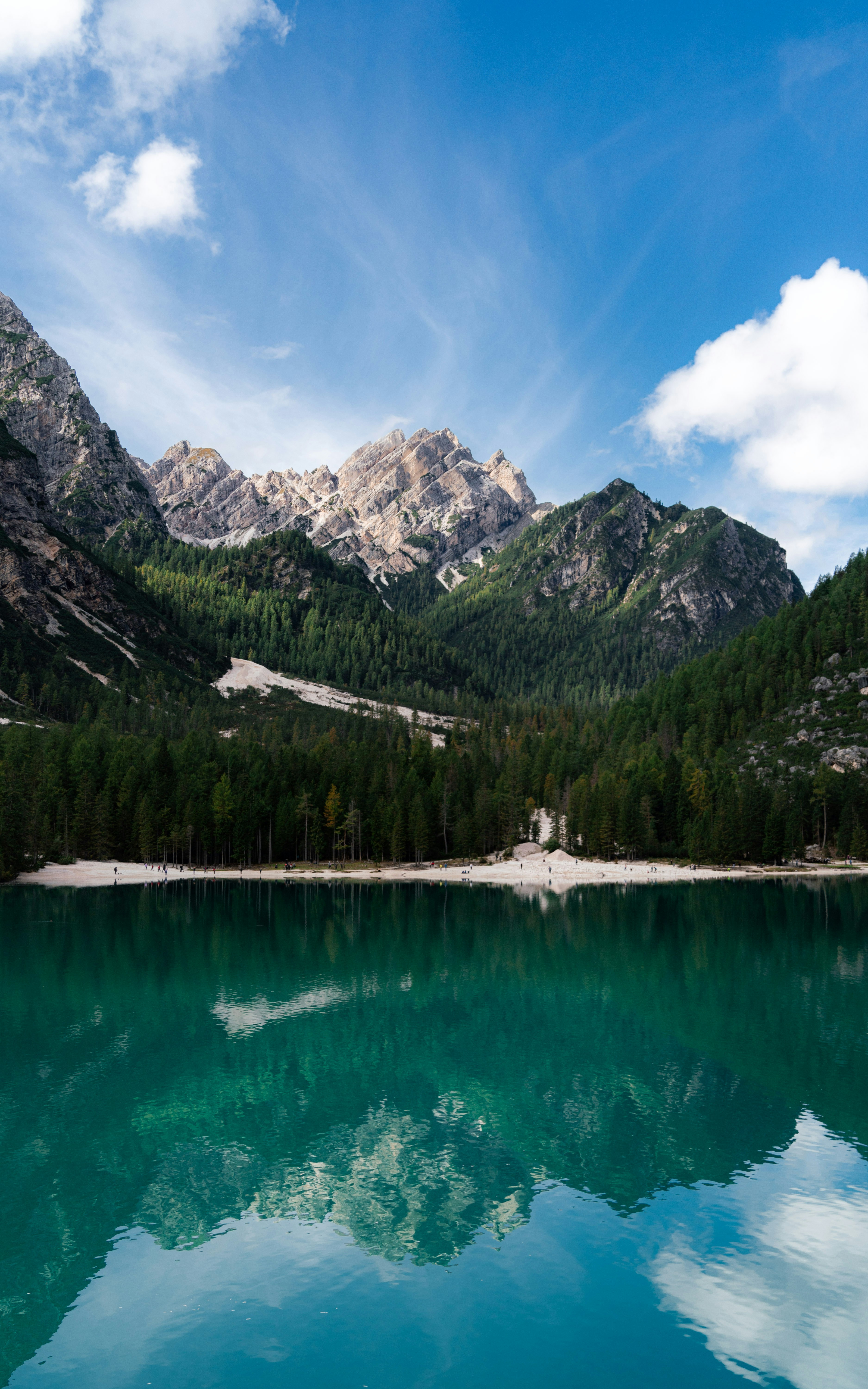 Photo by michaelfousert