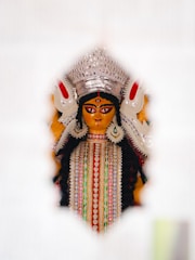 A close up of a statue of a woman