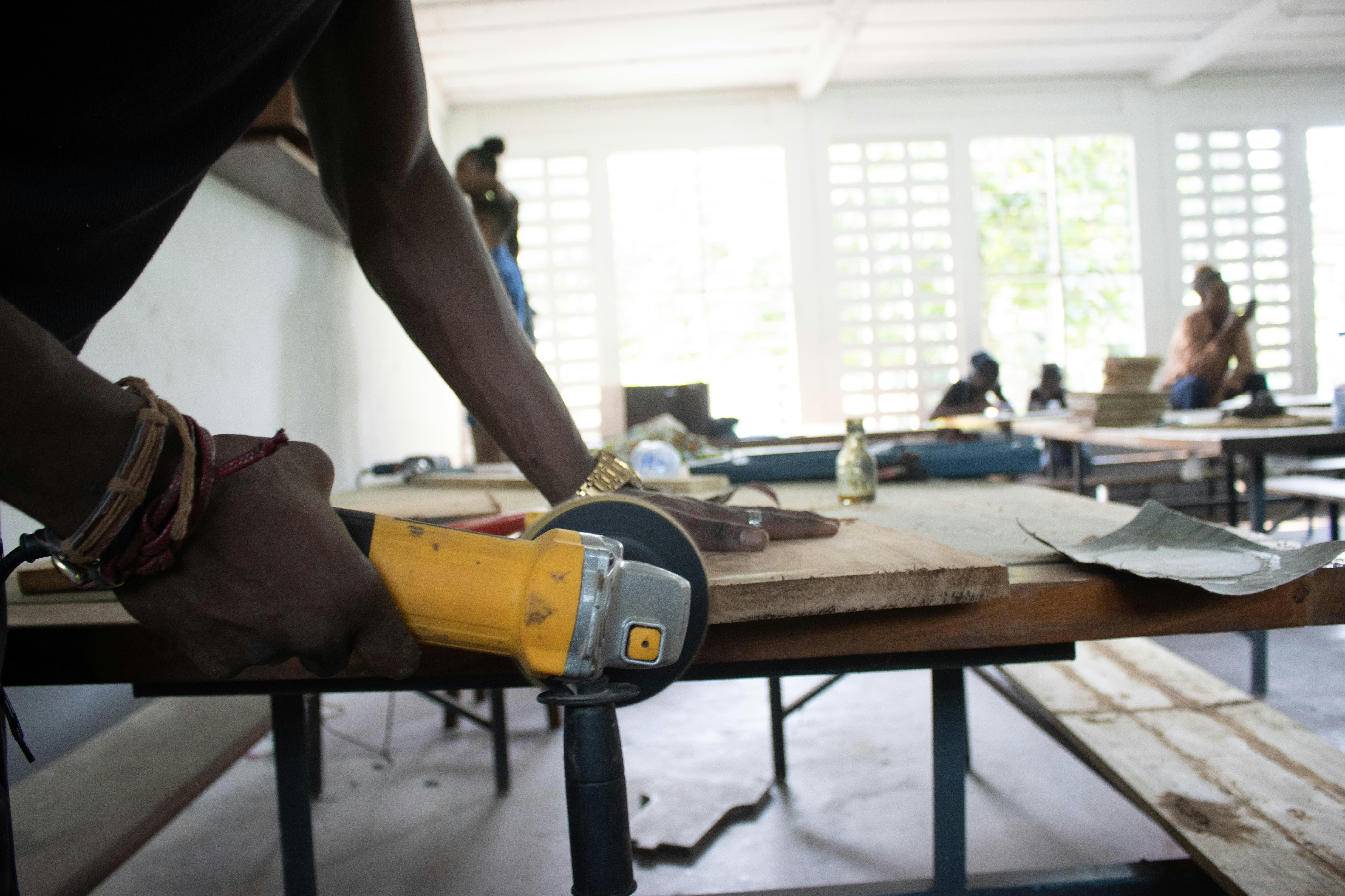 Tragedy Strikes on Christmas Day: A Father Murdered in His Own Home