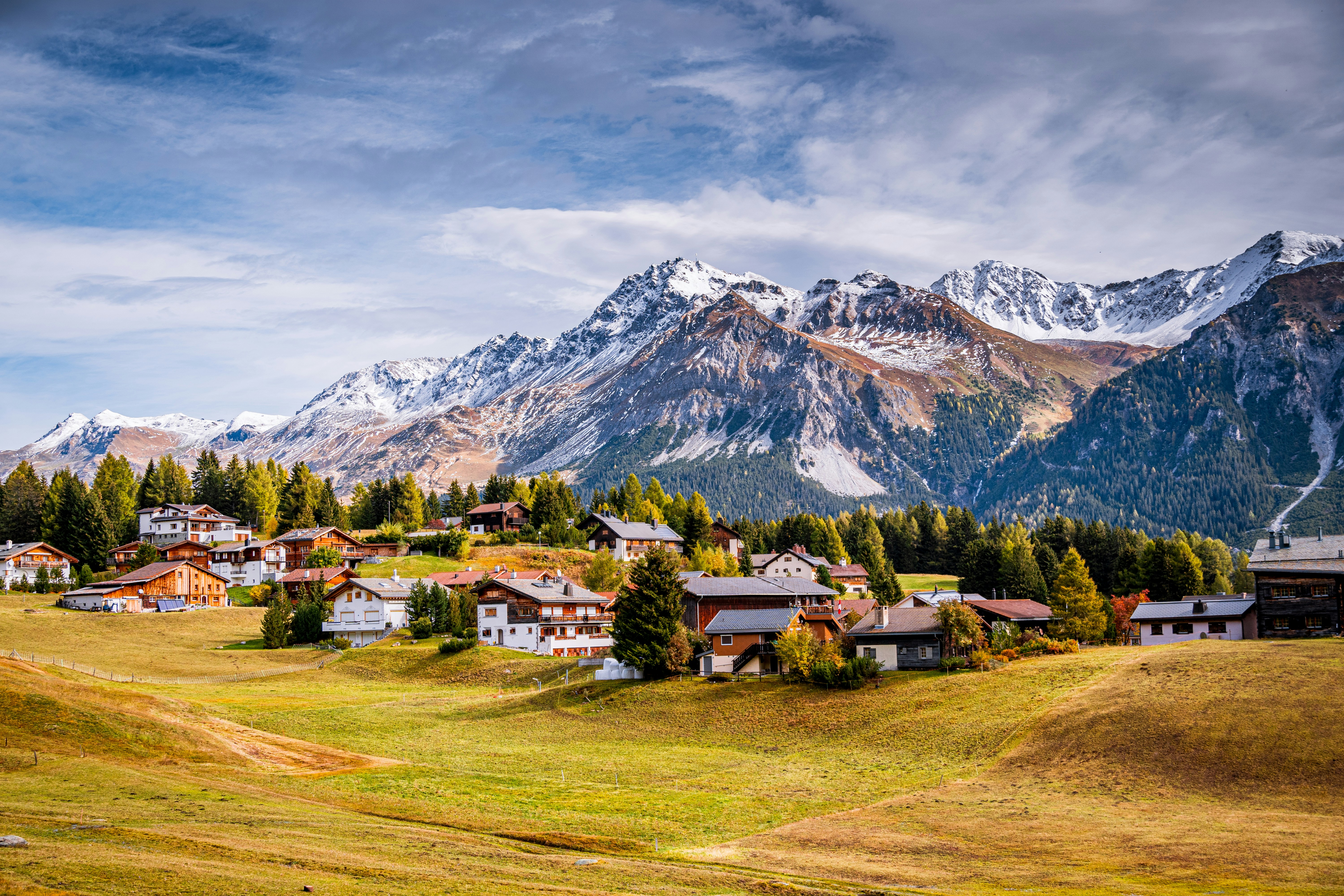 Graubündner Bergwelt und Tourismusorte