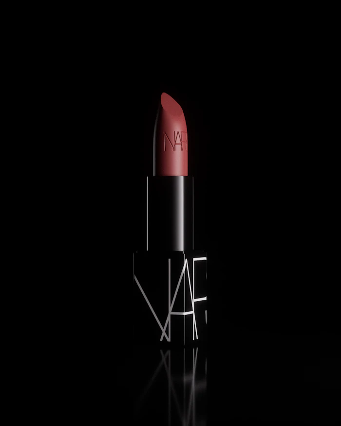 L'Heure Rouge velvet lipstick