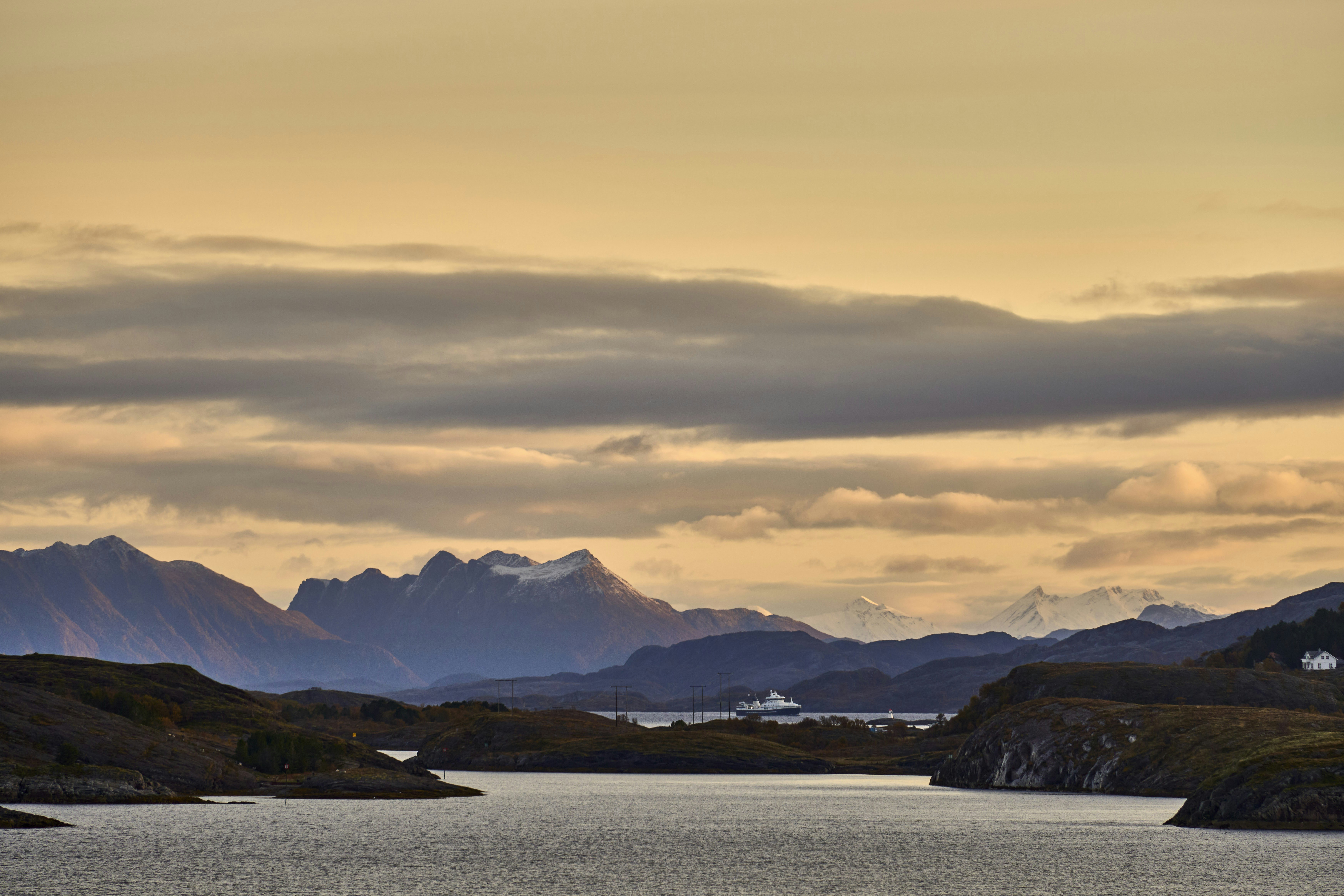 Photo by wolfgang_hasselmann