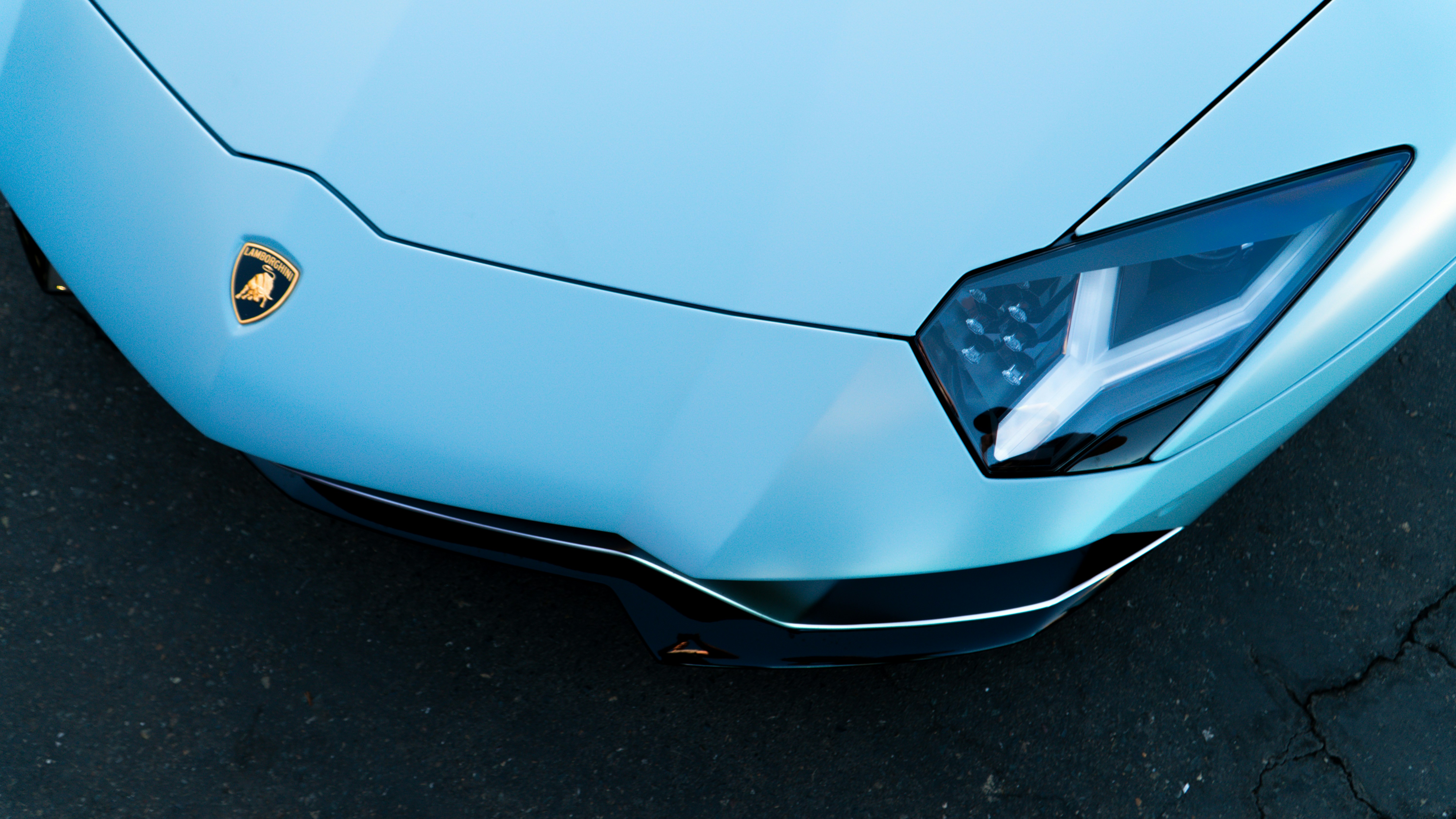 Photo by alexpunderwood