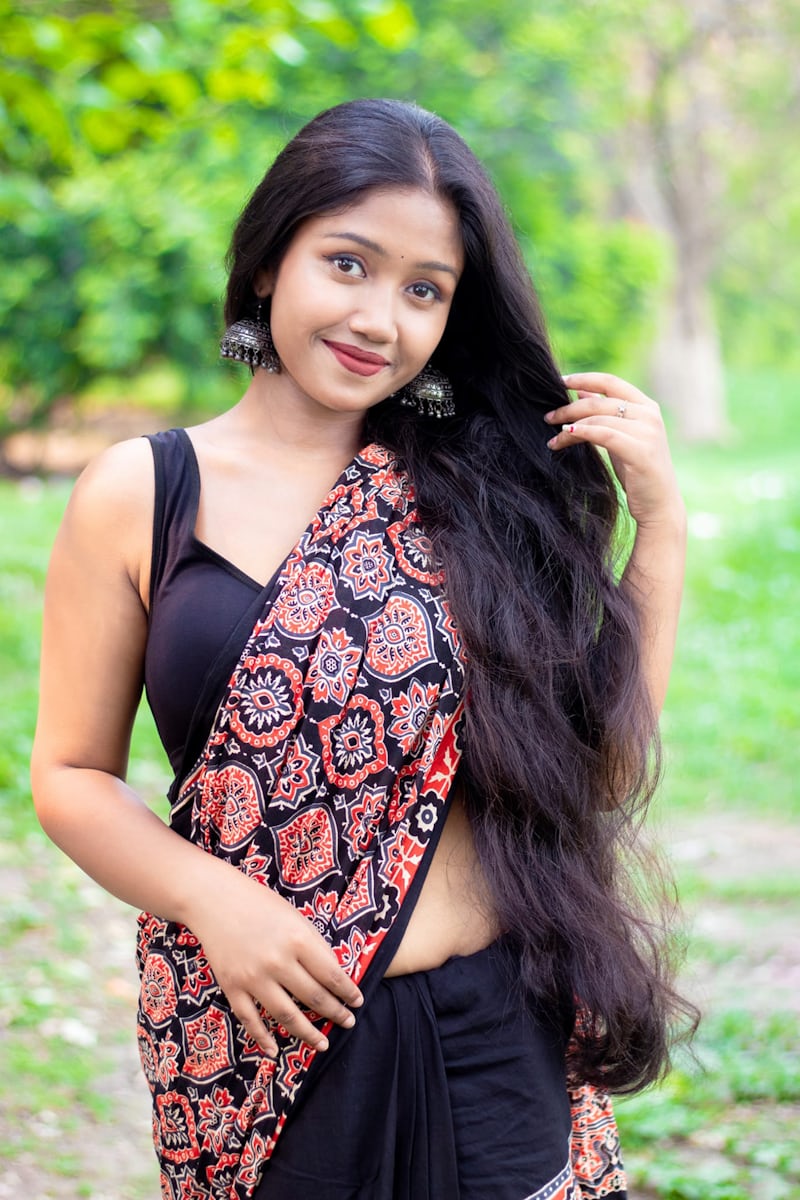 Girl 1
