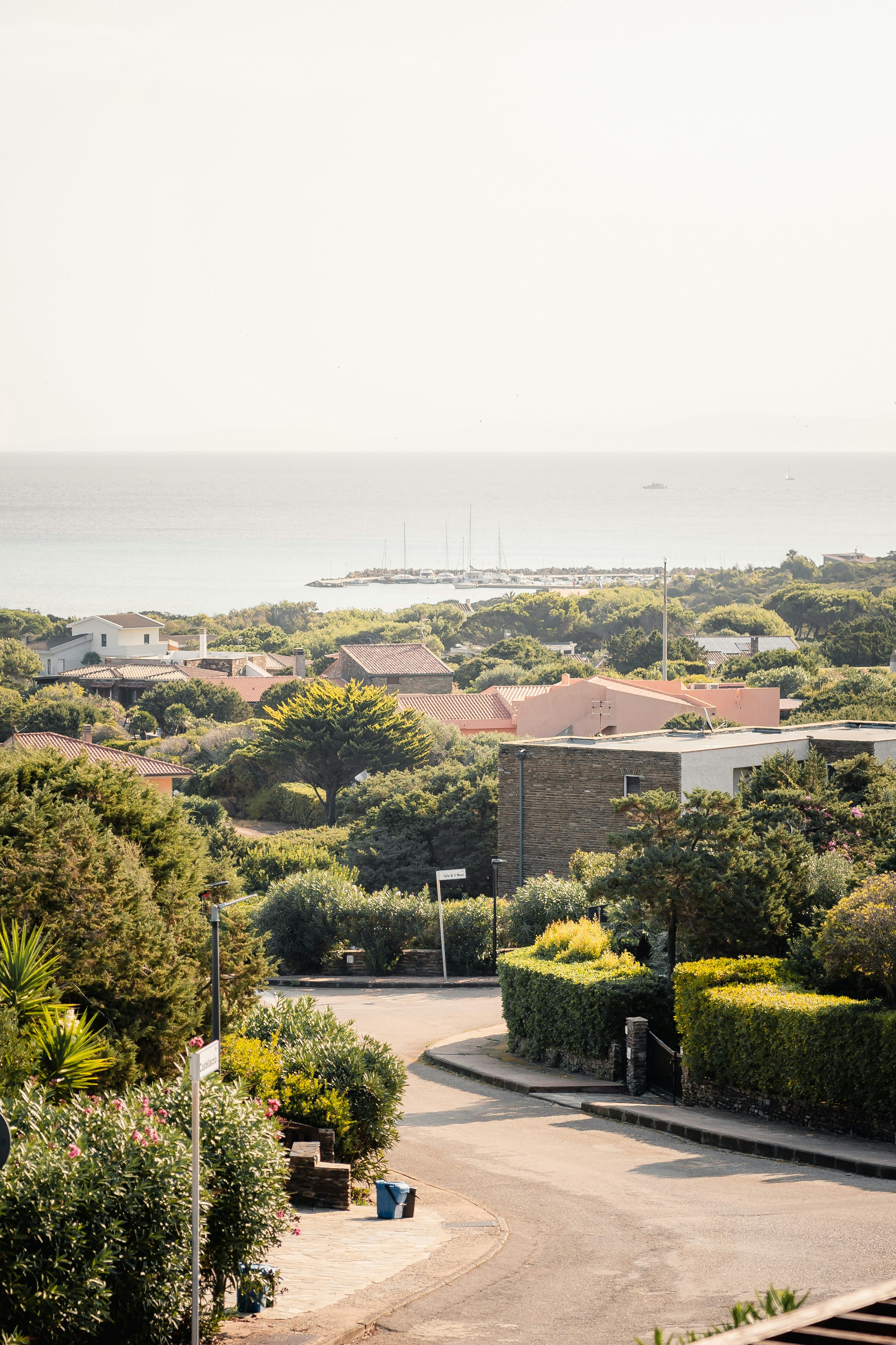 Photo by dermanuskript