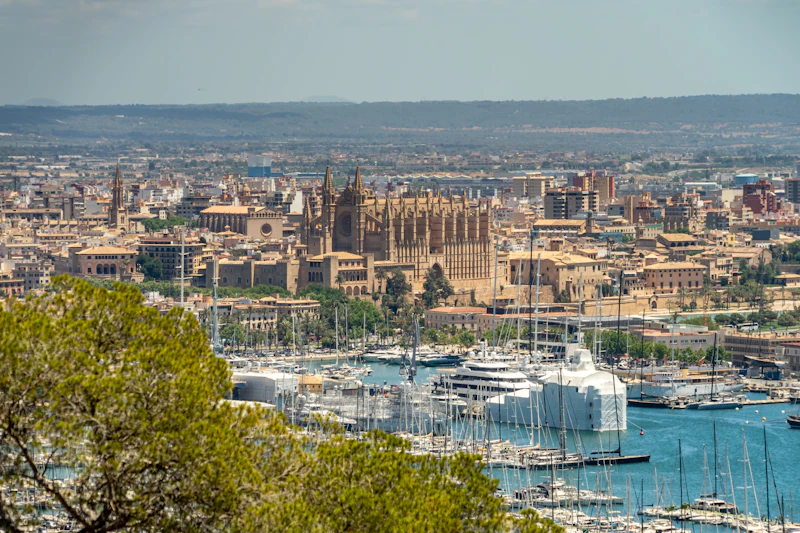Best Places to Visit in Palma de Mallorca: The Only List You Actually Need