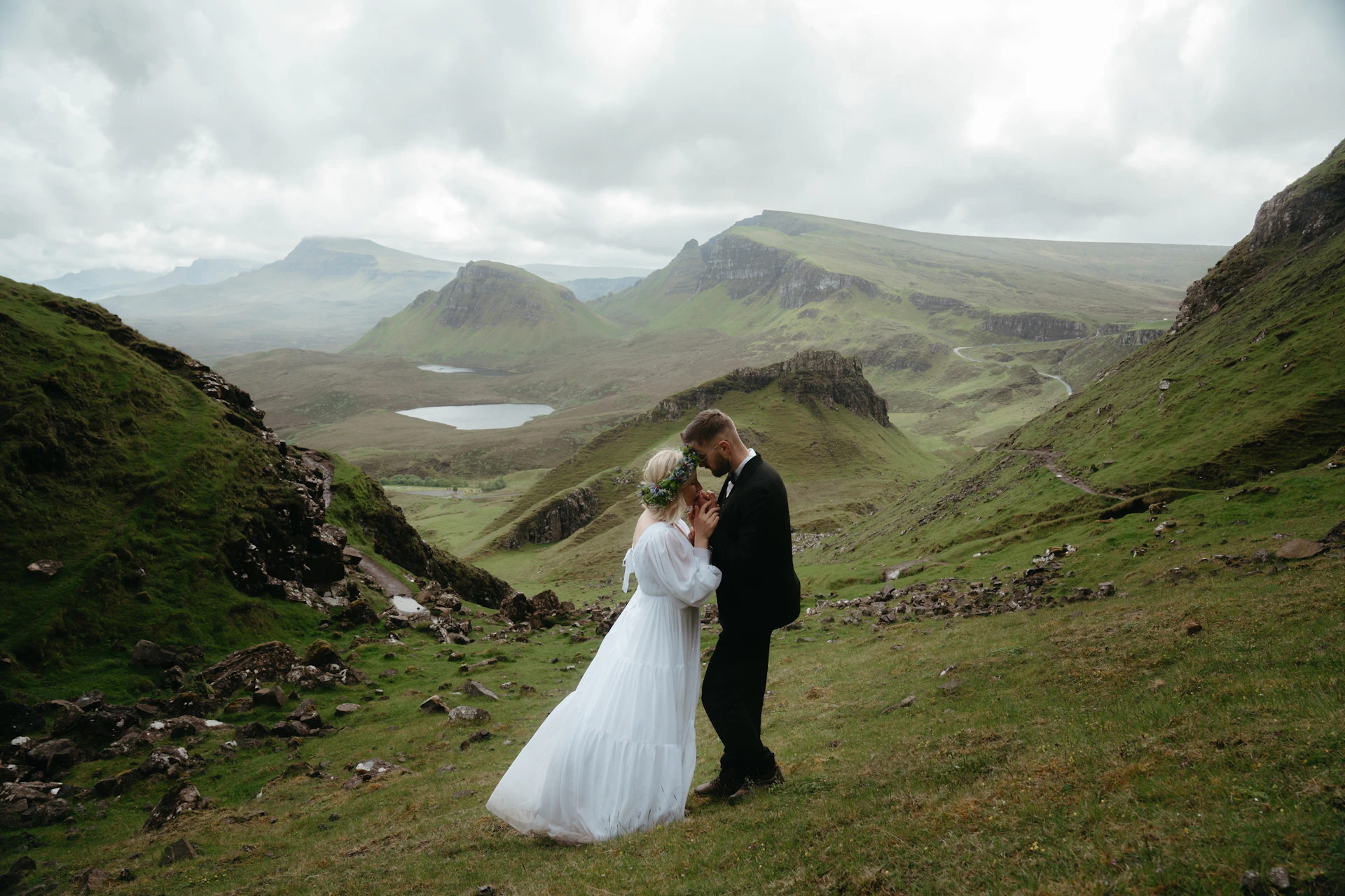 Mountain elopement at golden hour