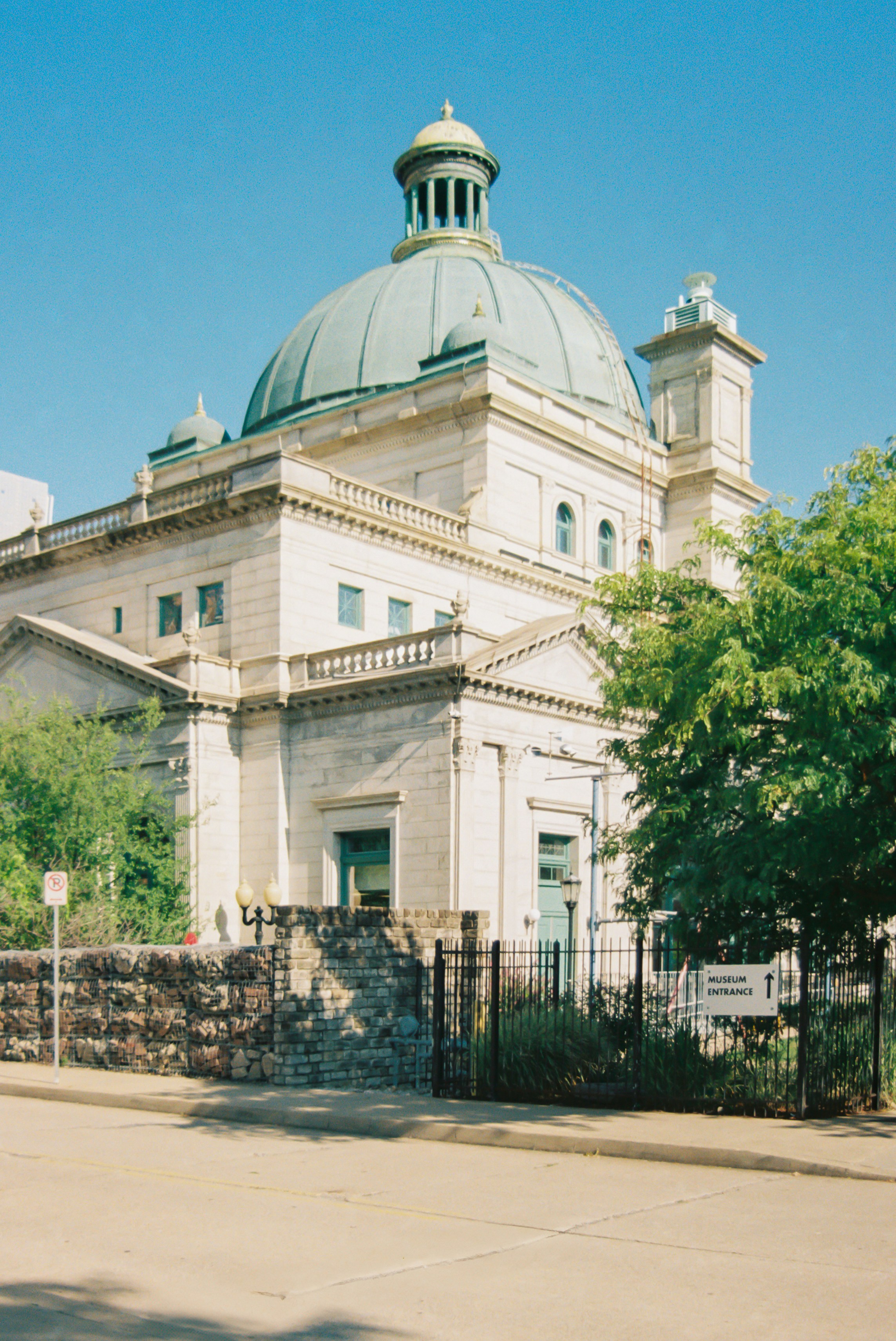 Photo by zhenyao_photo