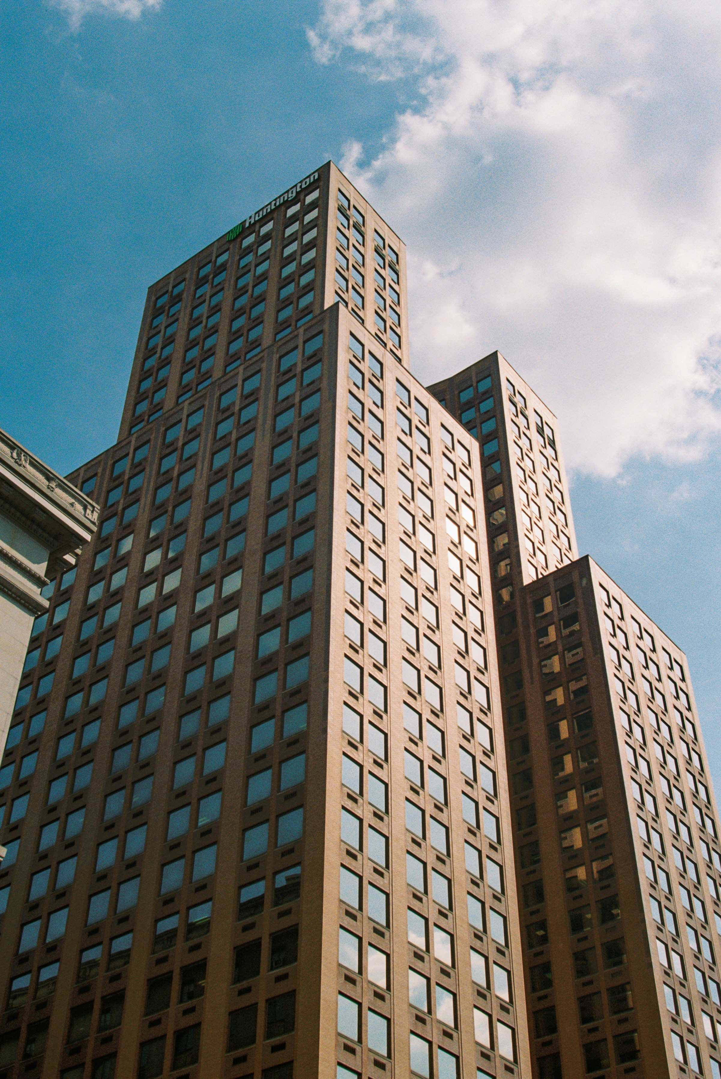 Photo by zhenyao_photo