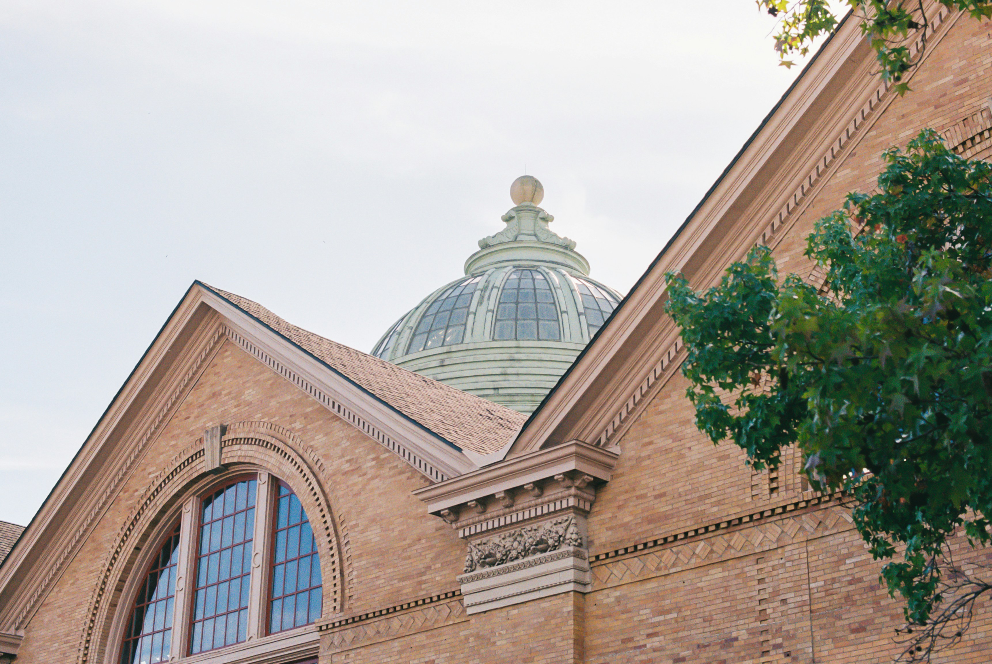 Photo by zhenyao_photo