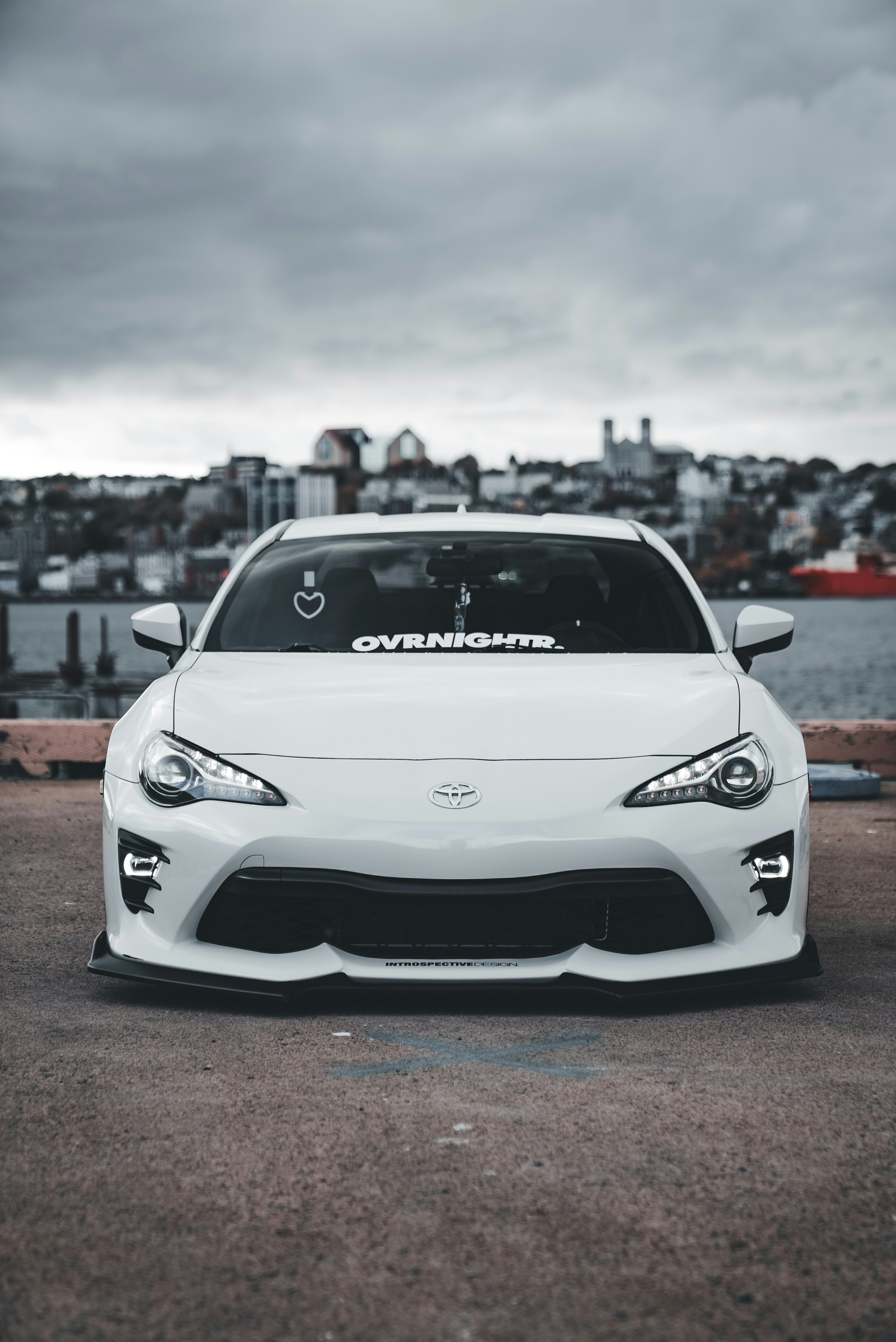 Photo by introspectivedsgn