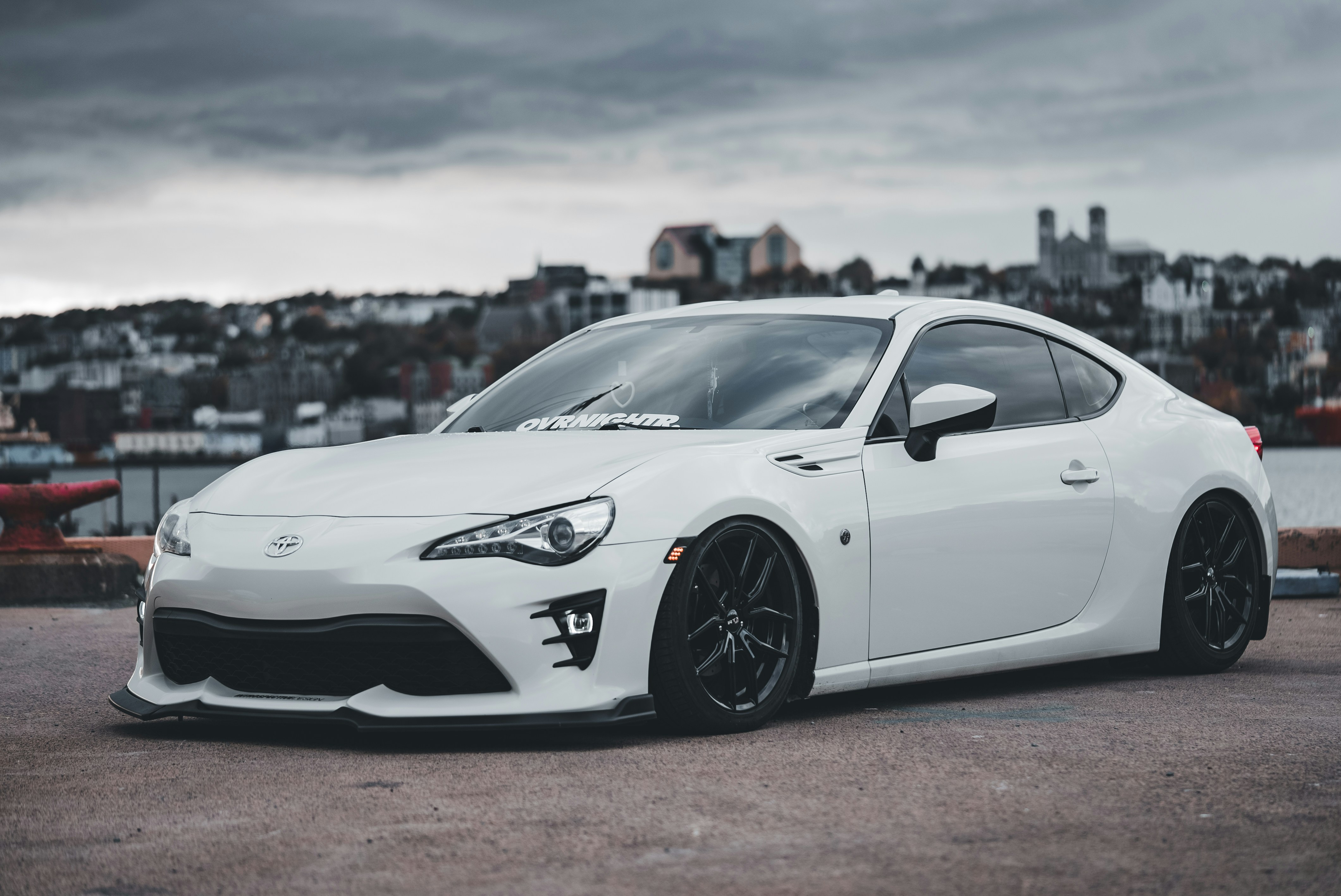 Photo by introspectivedsgn