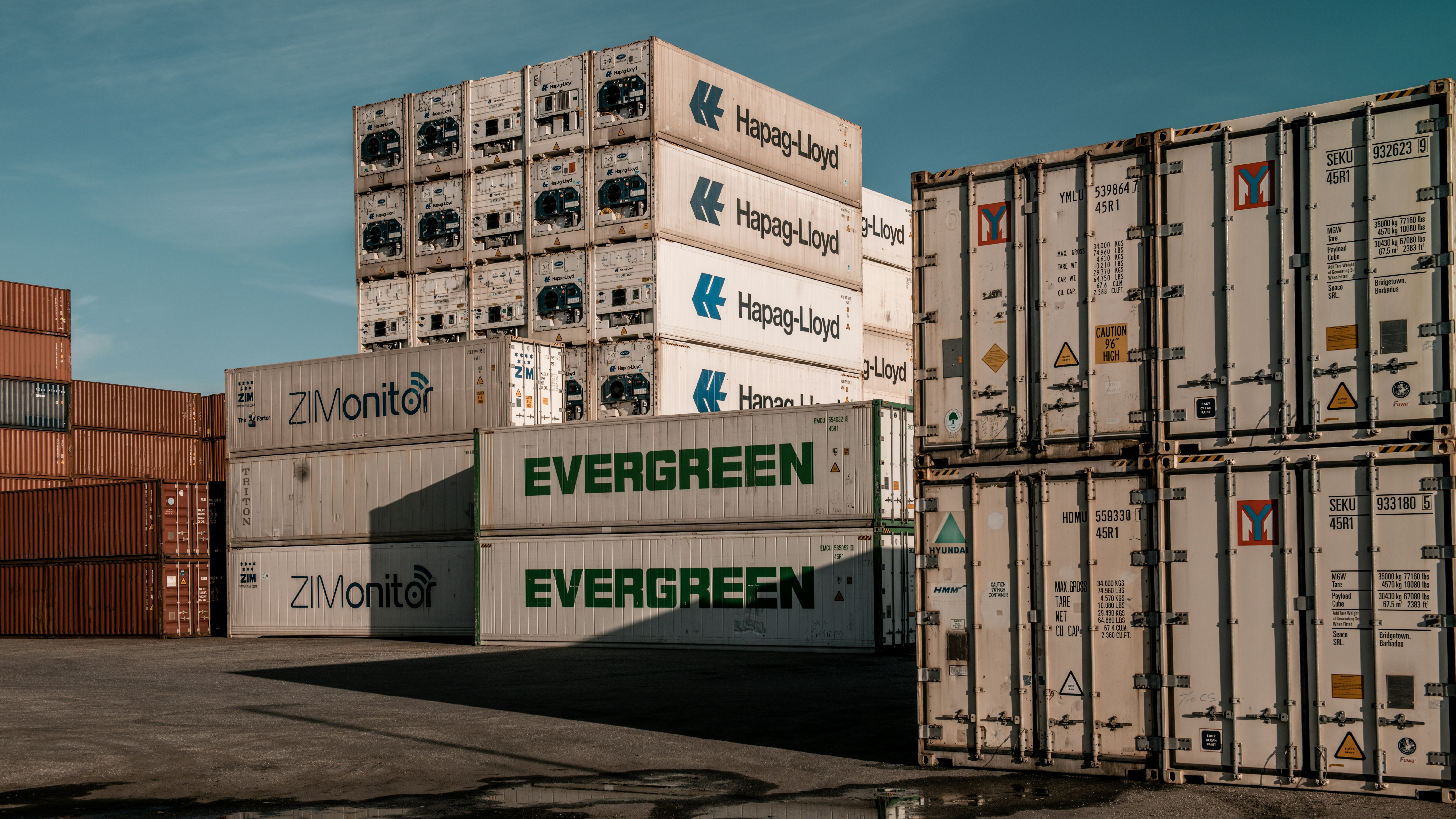 LinkedIn background for Sustainability Consultants — photo by Wolfgang Weiser