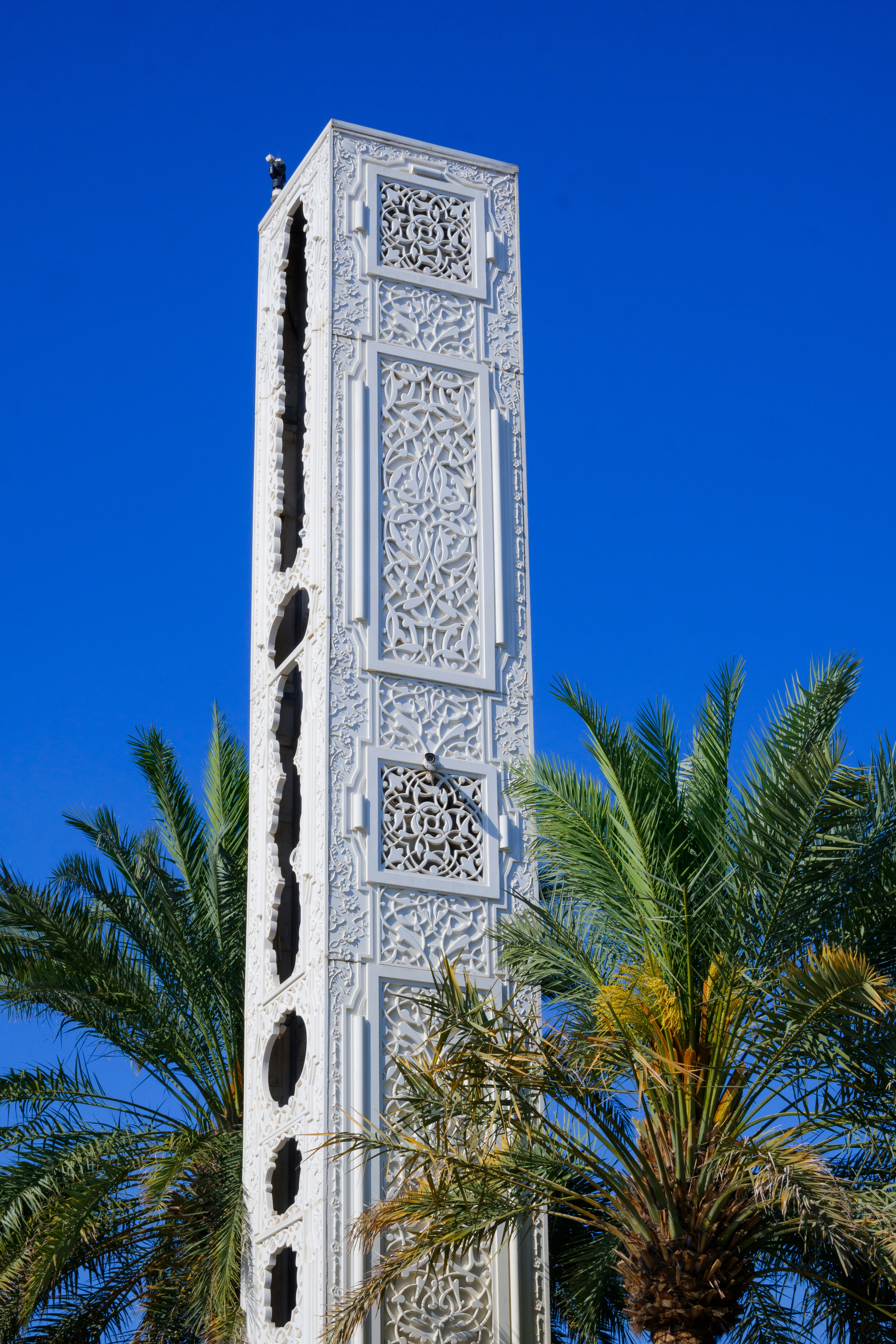 Abu Dhabi – Safety, Health & Local Etiquette