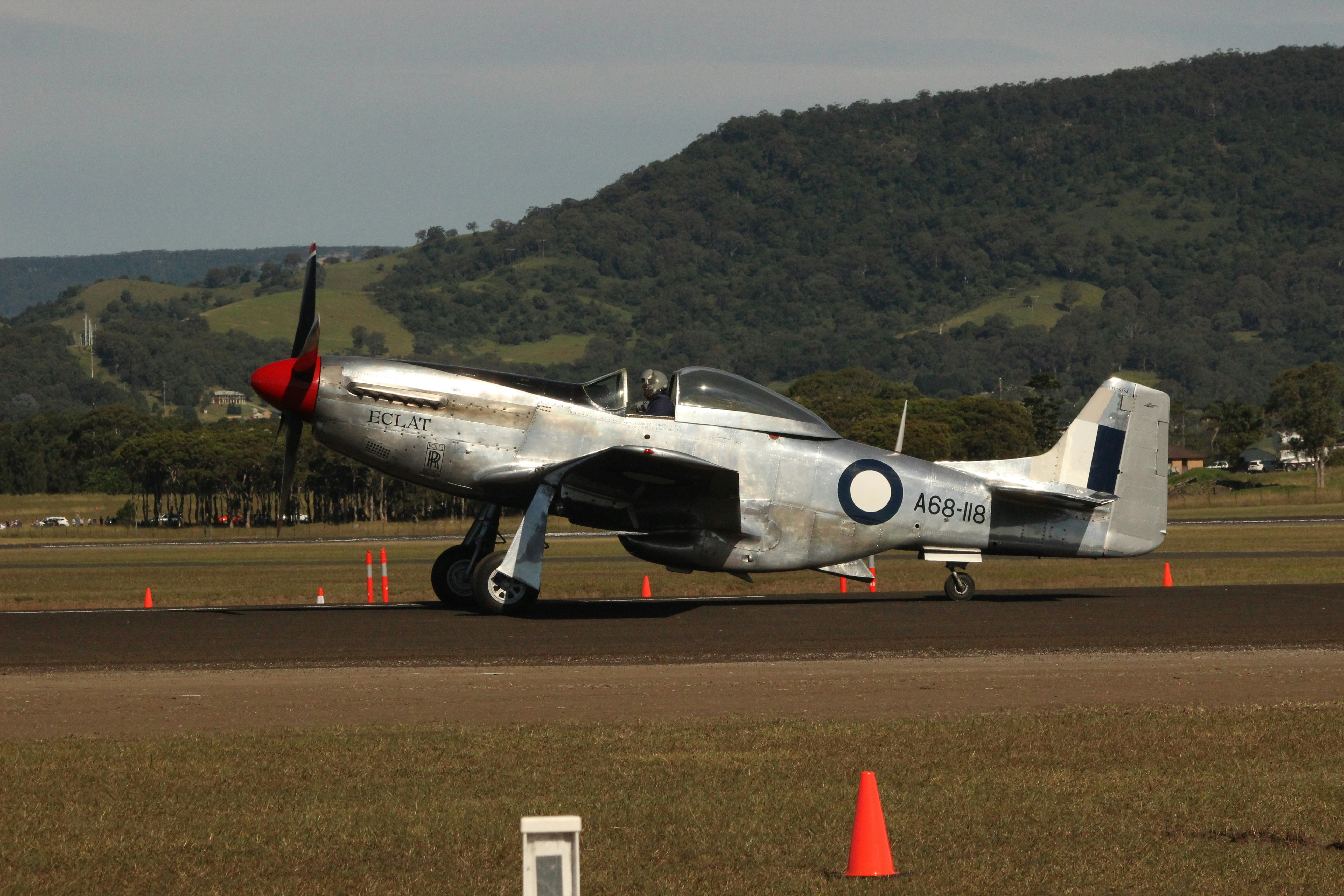 Future-Proofing Your Airshow Pop‑Up — Product Pages, Fulfillment, and Experience Playbook (2026)