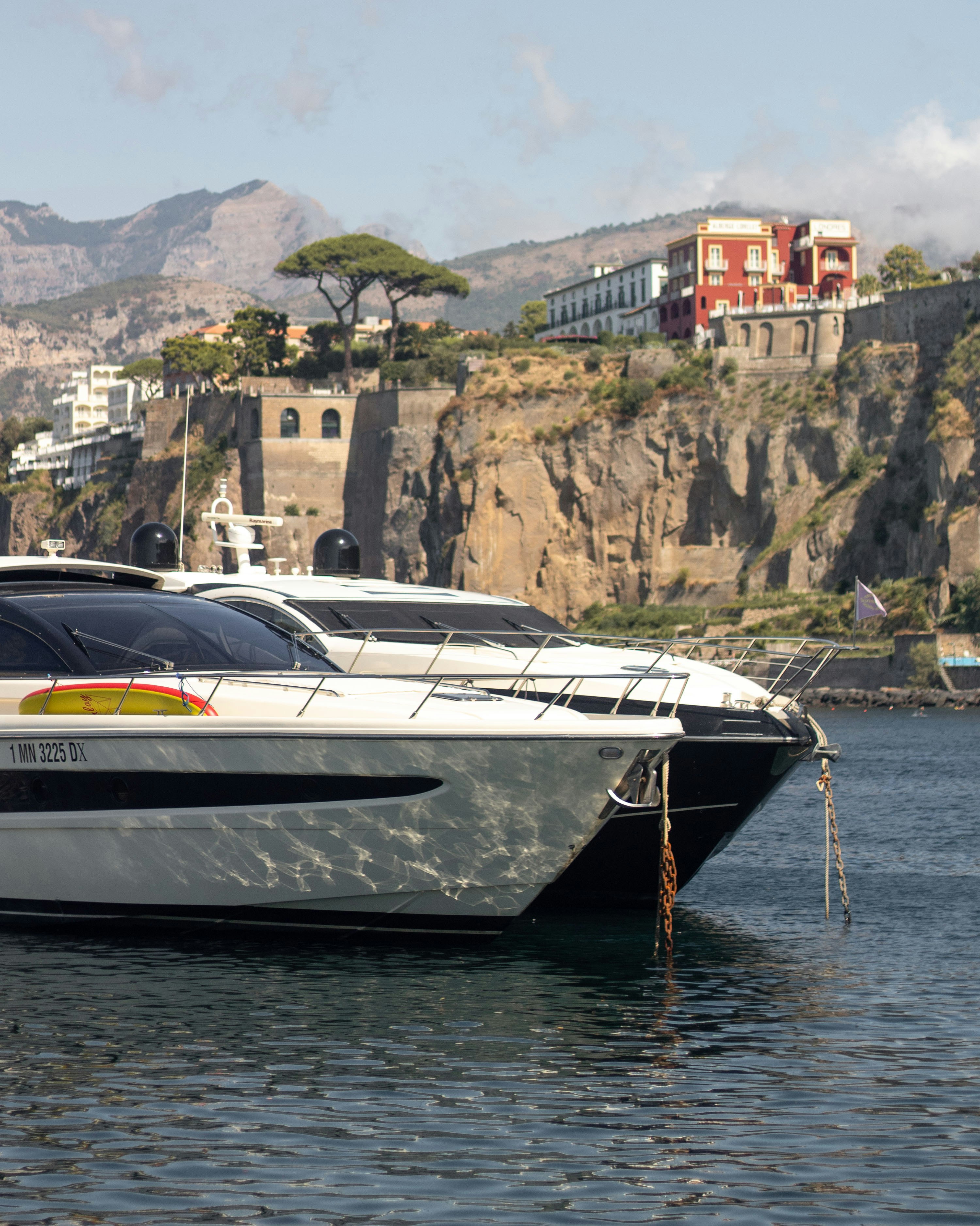 A large white boat floating on top of a body of water photo – Free ...