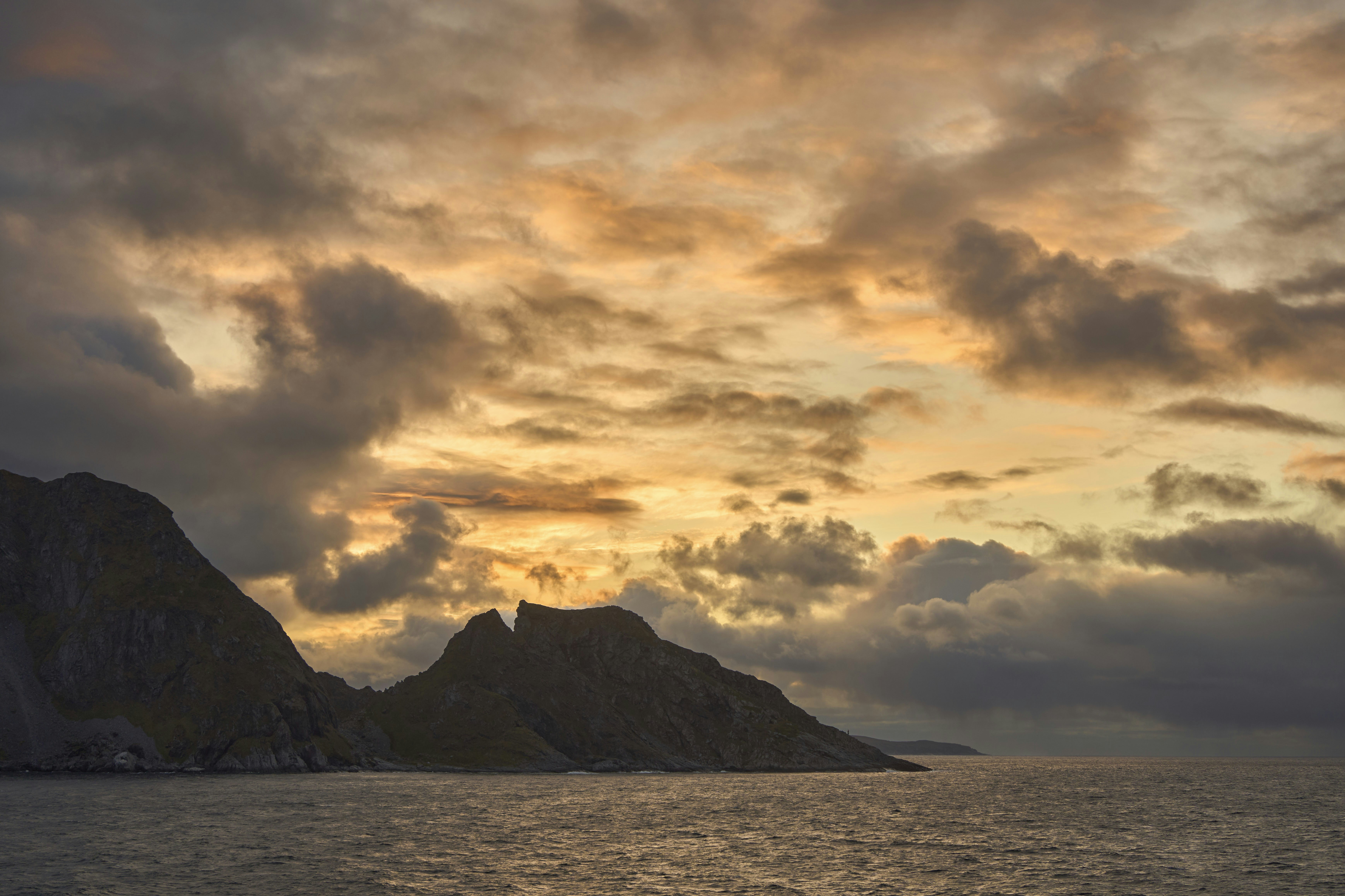 Photo by wolfgang_hasselmann