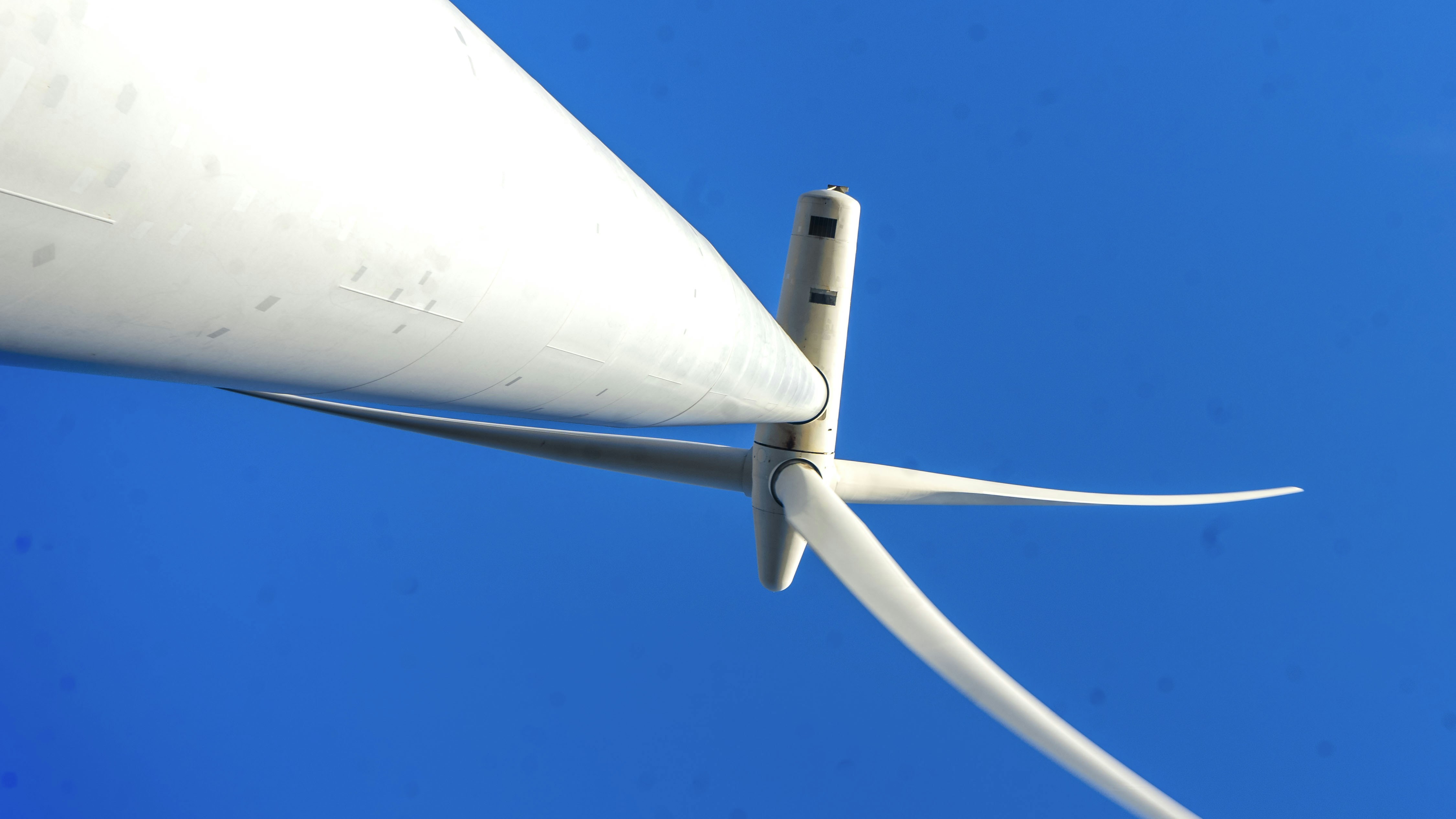 wind mitigation features - Miami home insurance cost