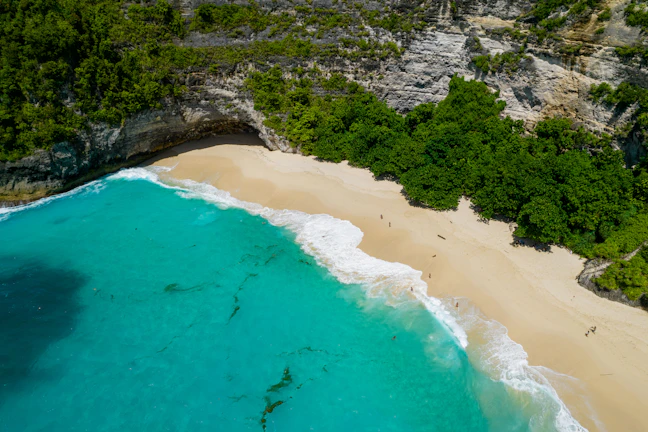 18-Day Luxury Africa & Oceania: Coastal October Escape