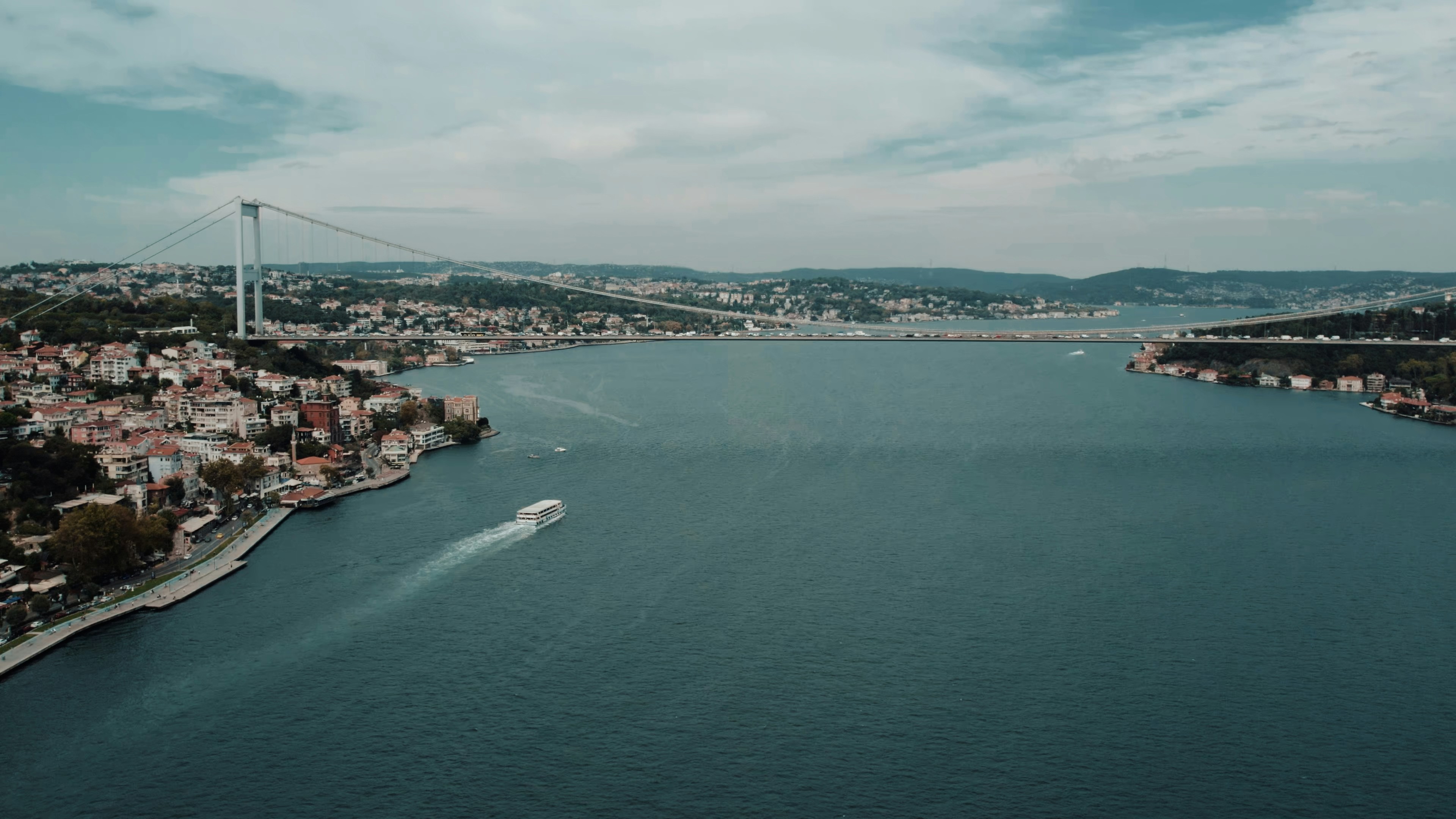 Photo by juliengoettelmann