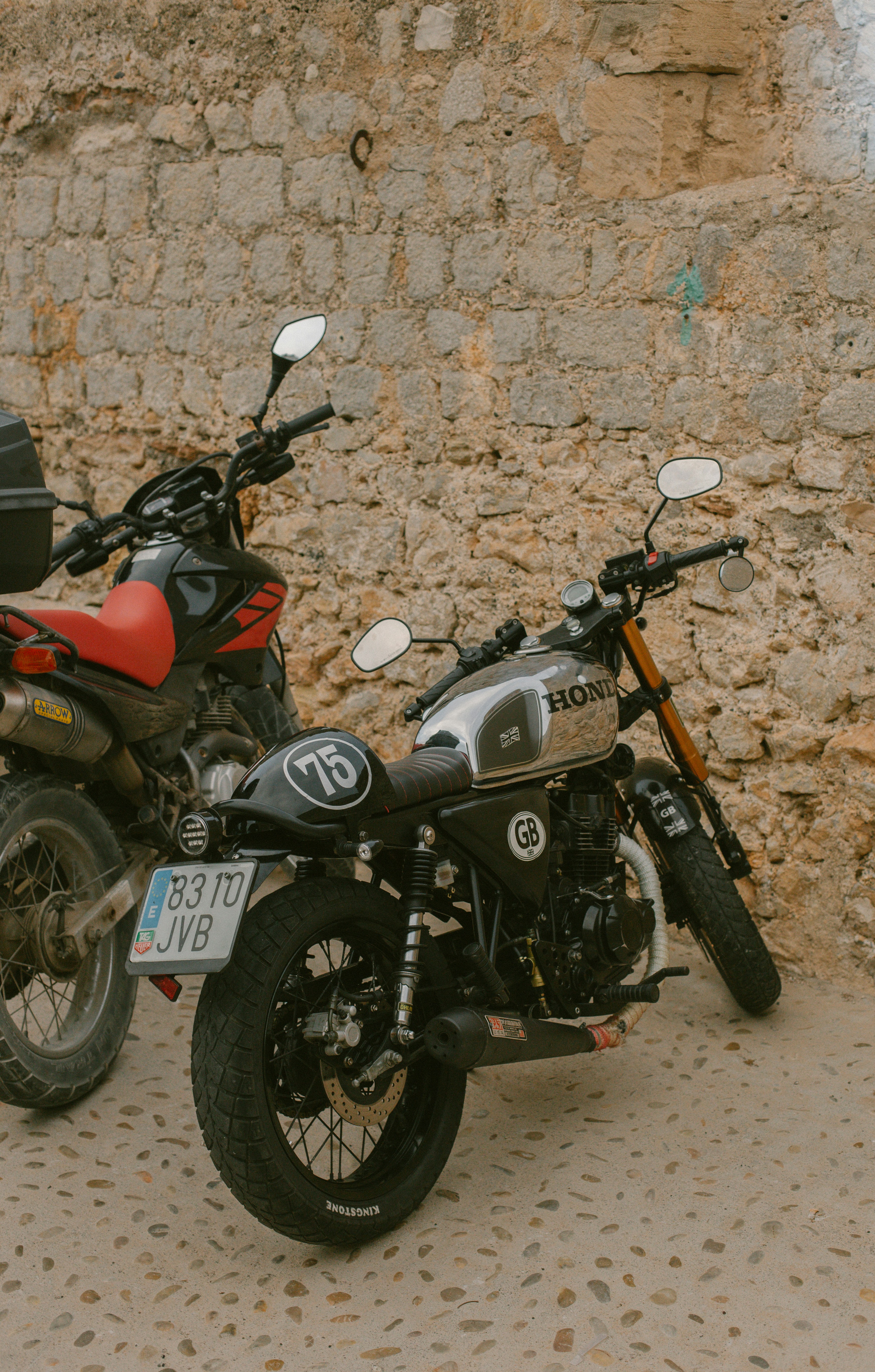 Photo by raymondpetrik