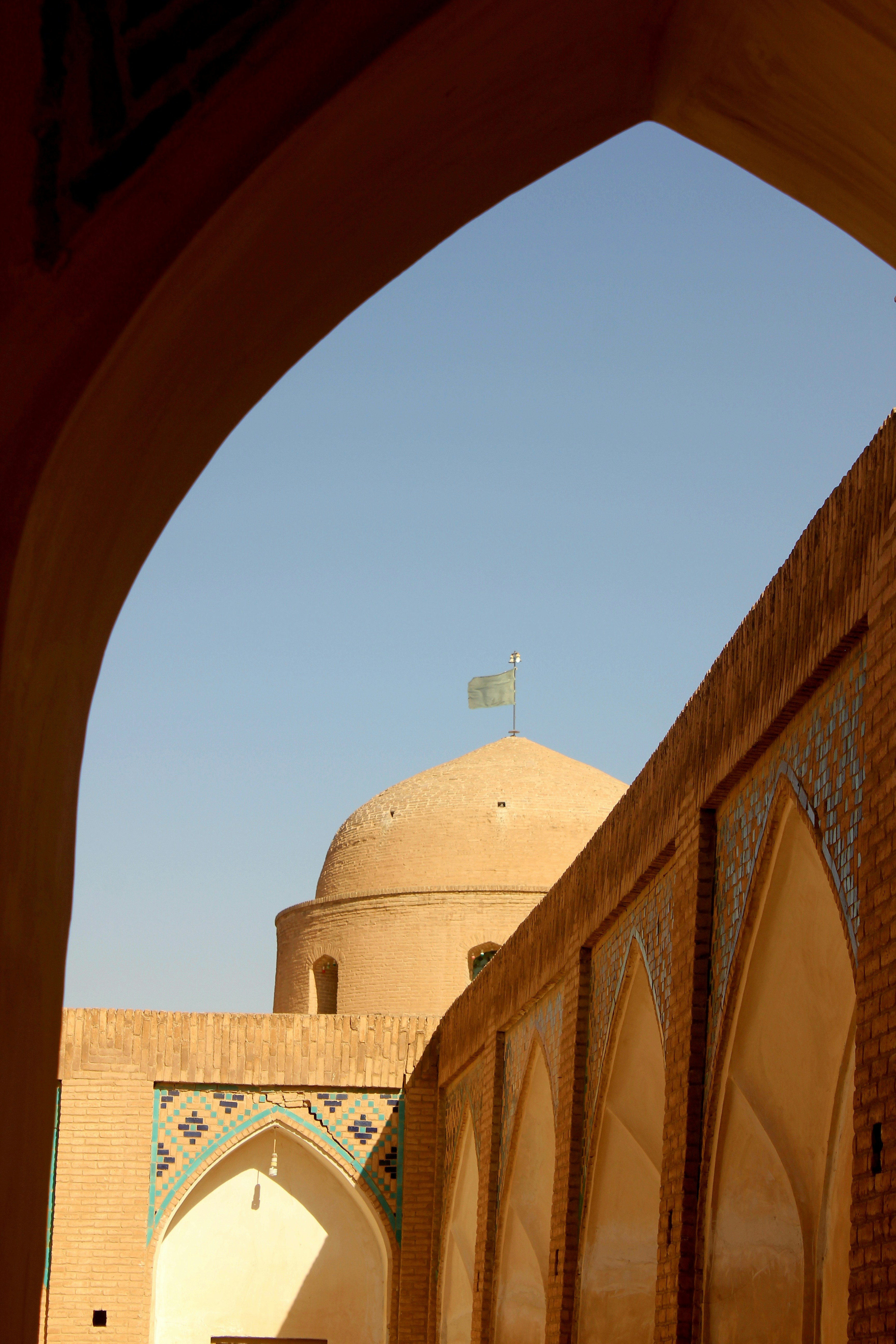 Photo by manavimoghadam