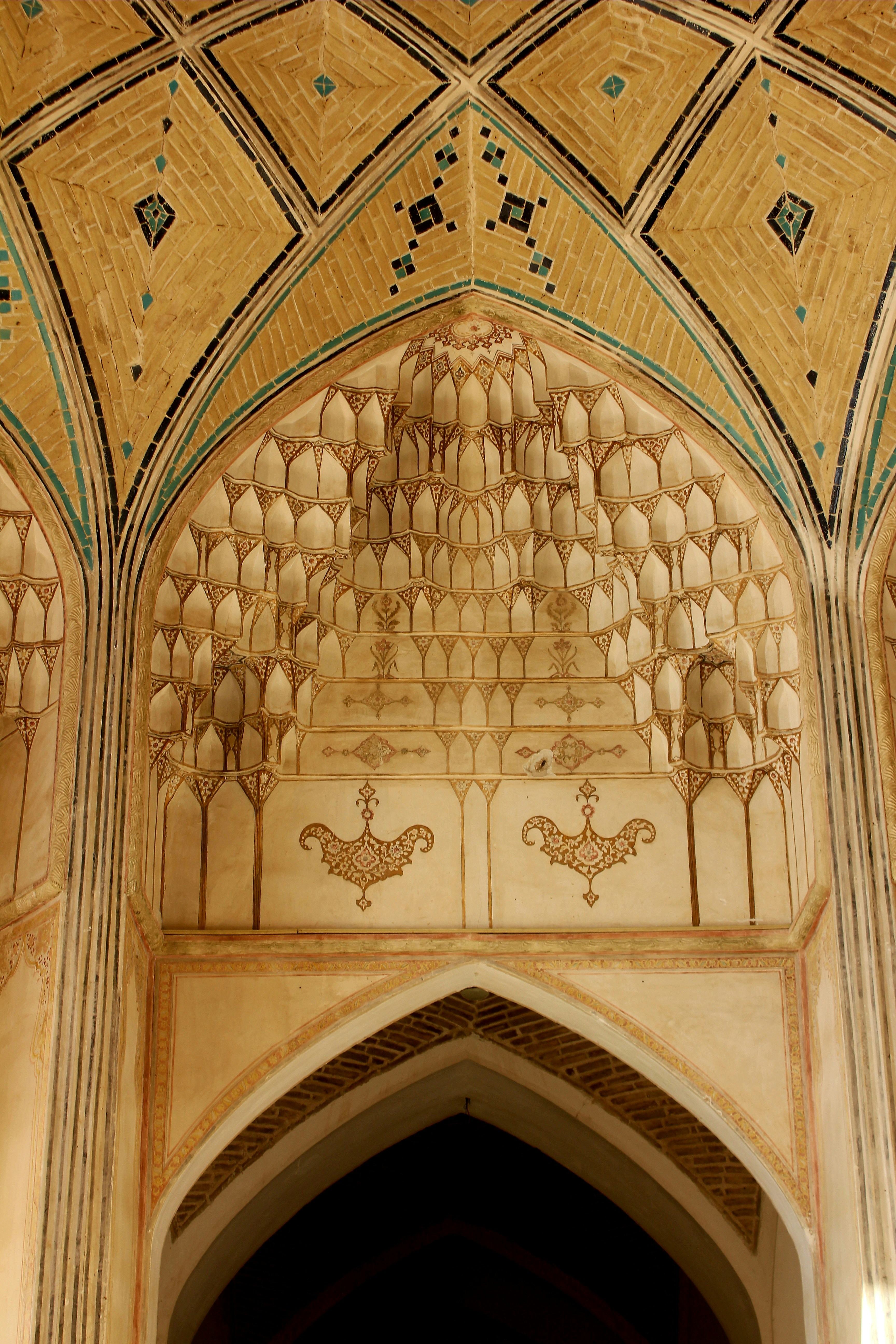 Photo by manavimoghadam