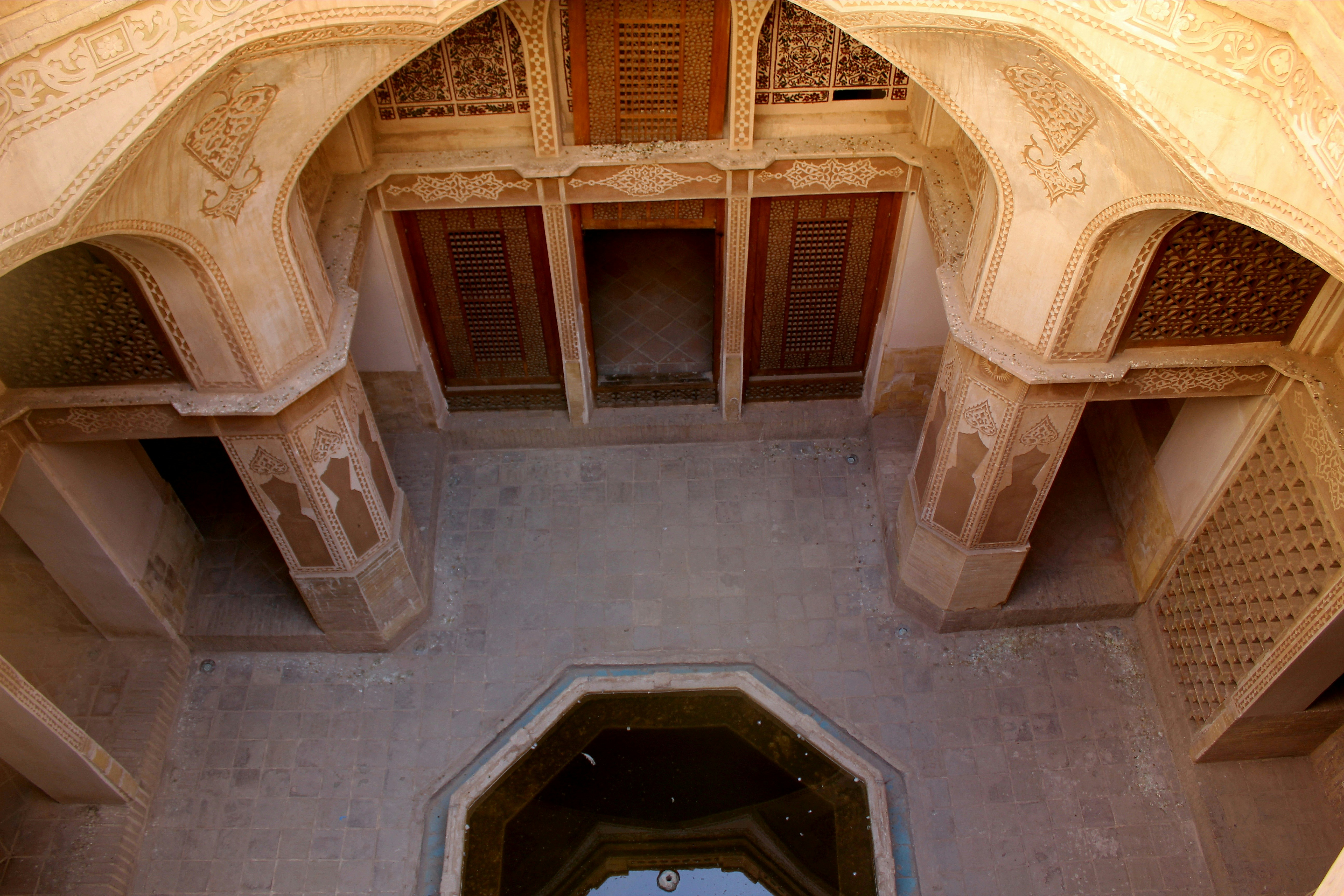 Photo by manavimoghadam