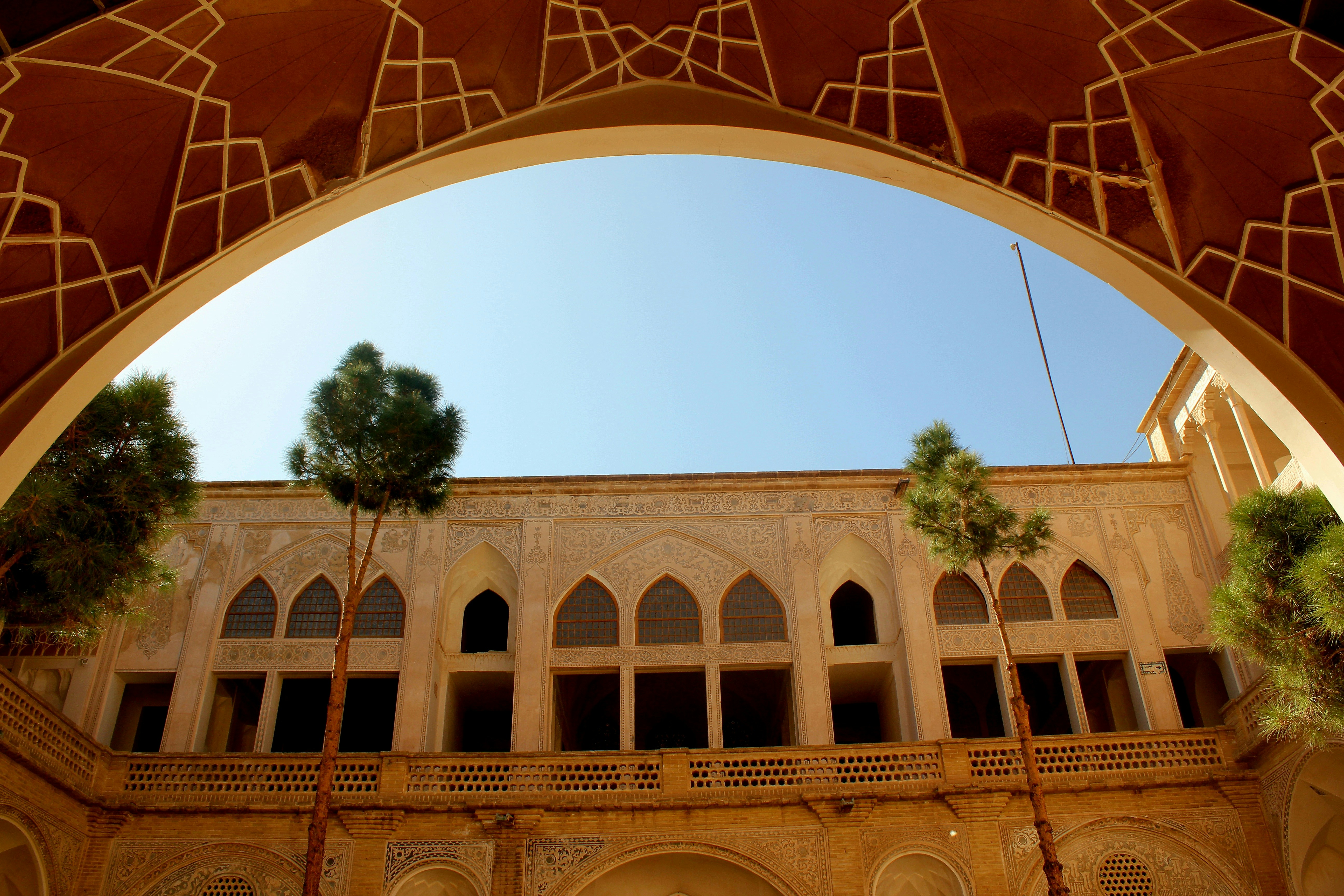 Photo by manavimoghadam