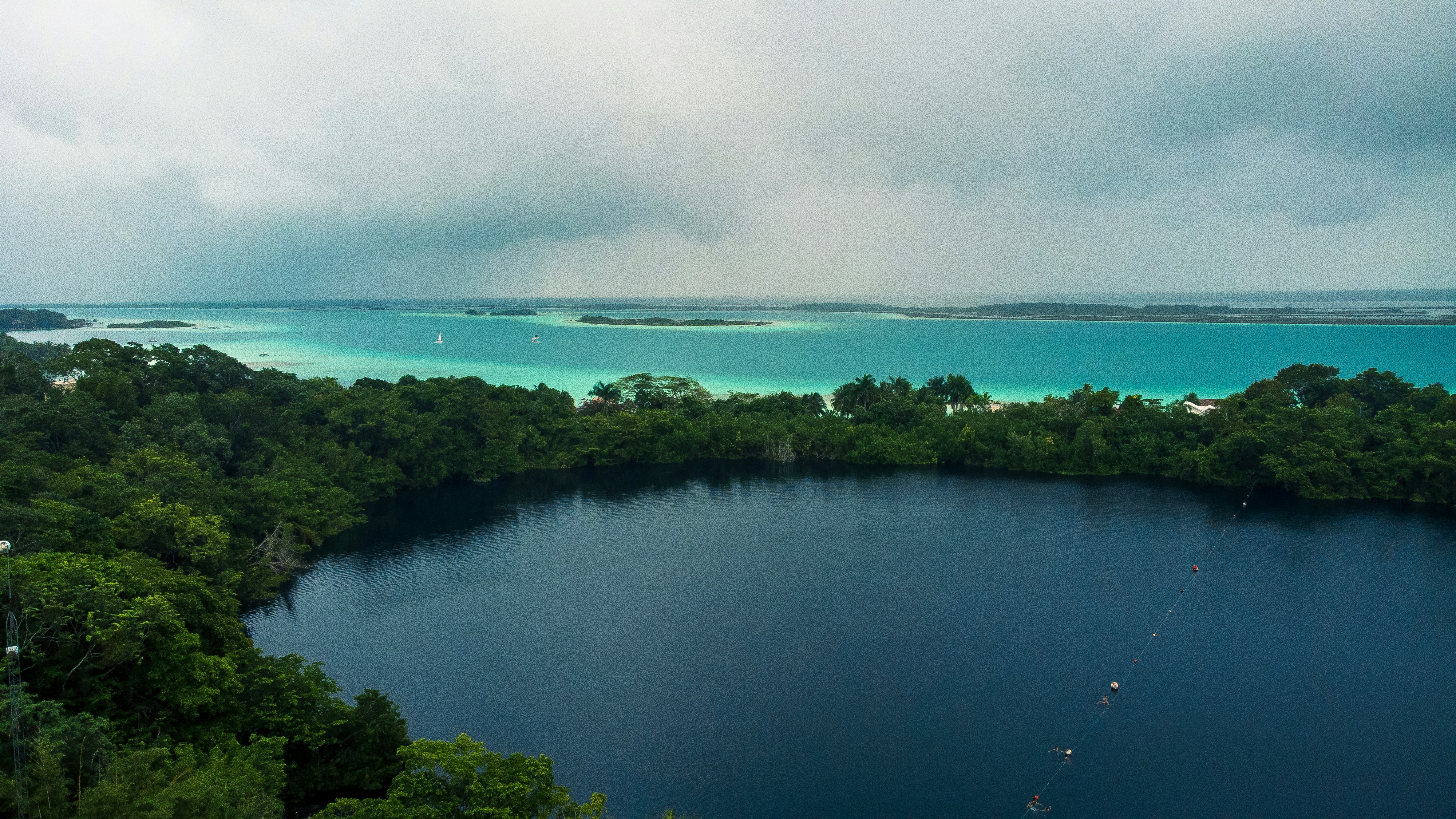 bacalar-lagoon