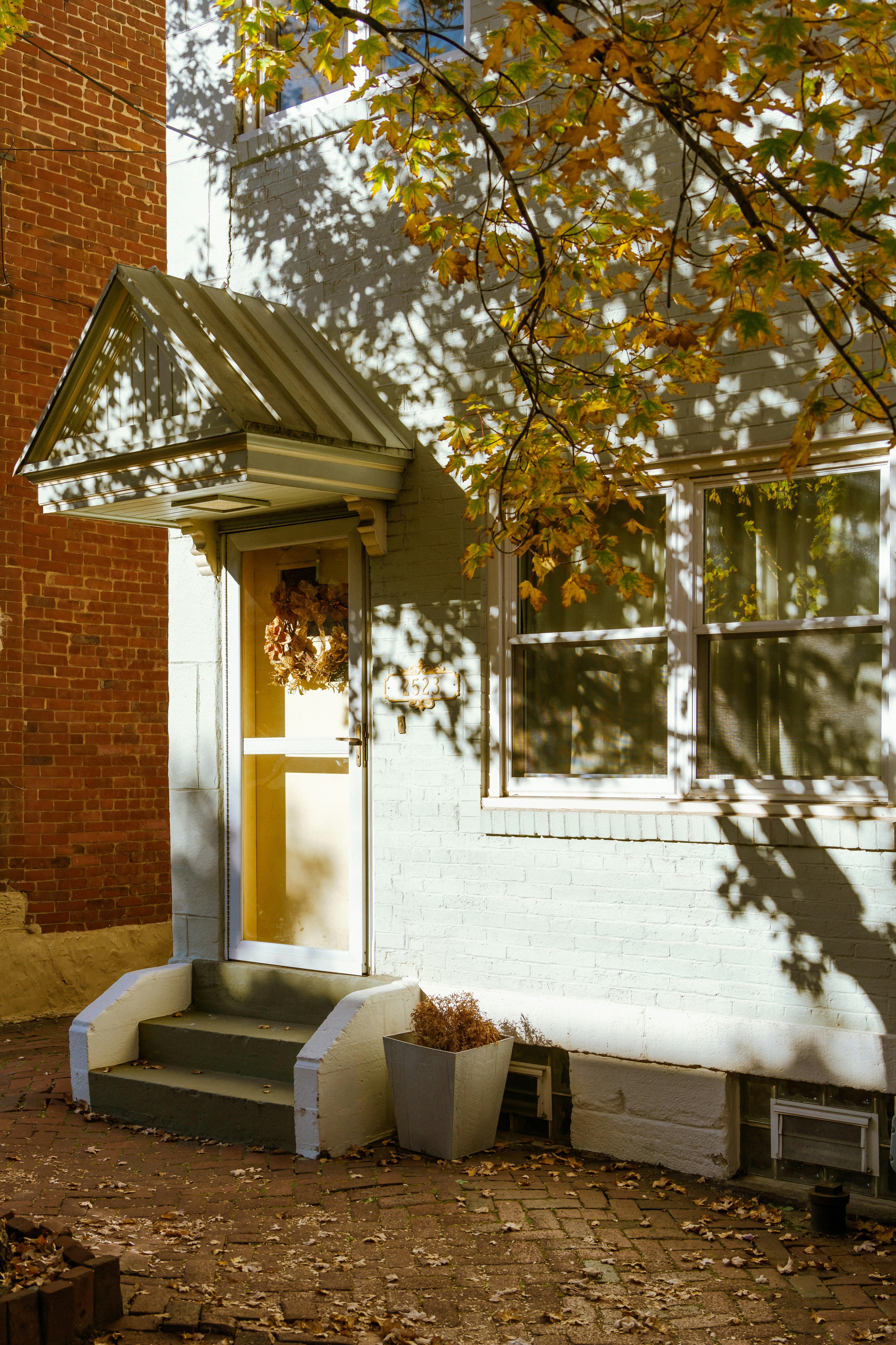 Photo by zhenyao_photo