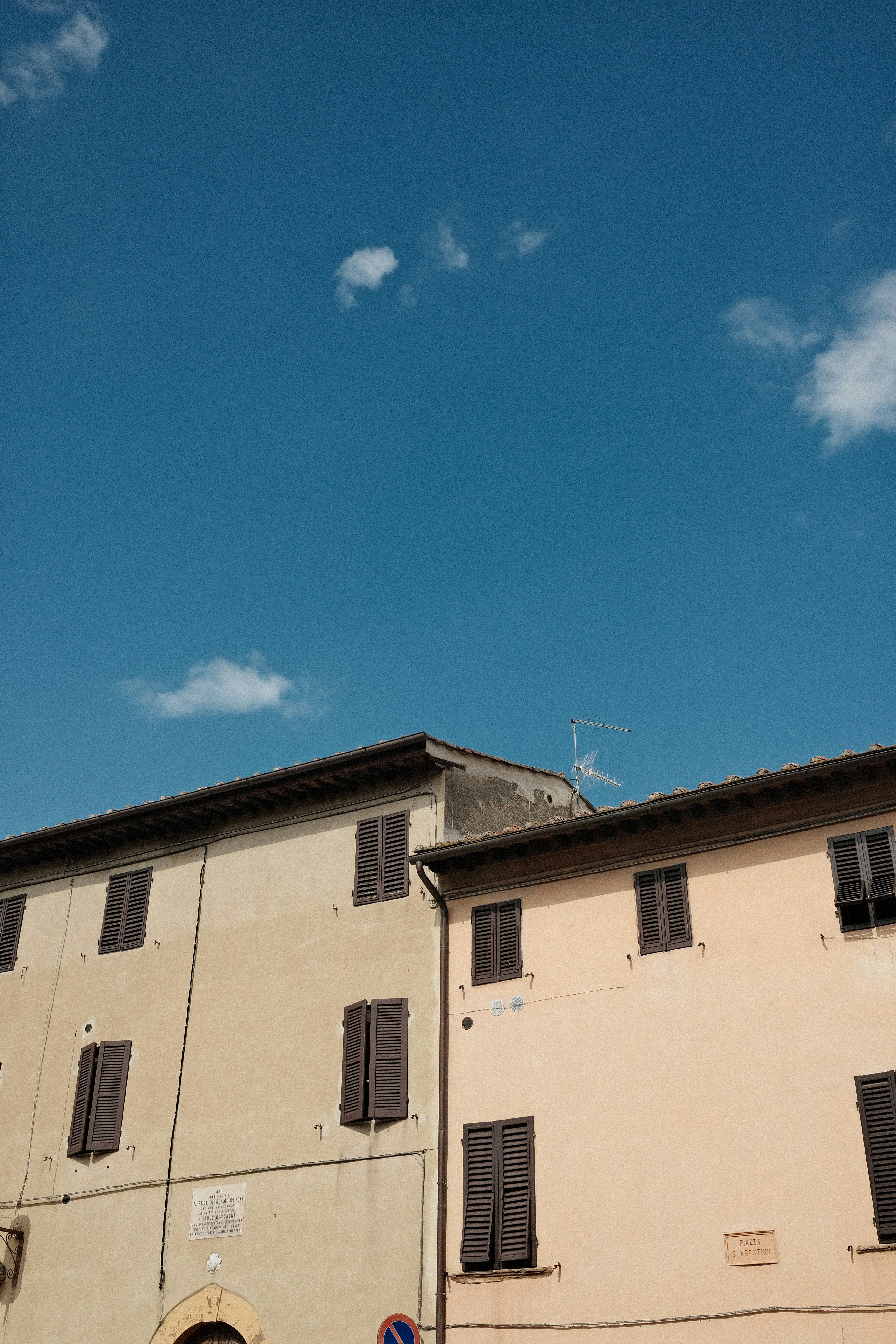 Photo by valentinlacoste