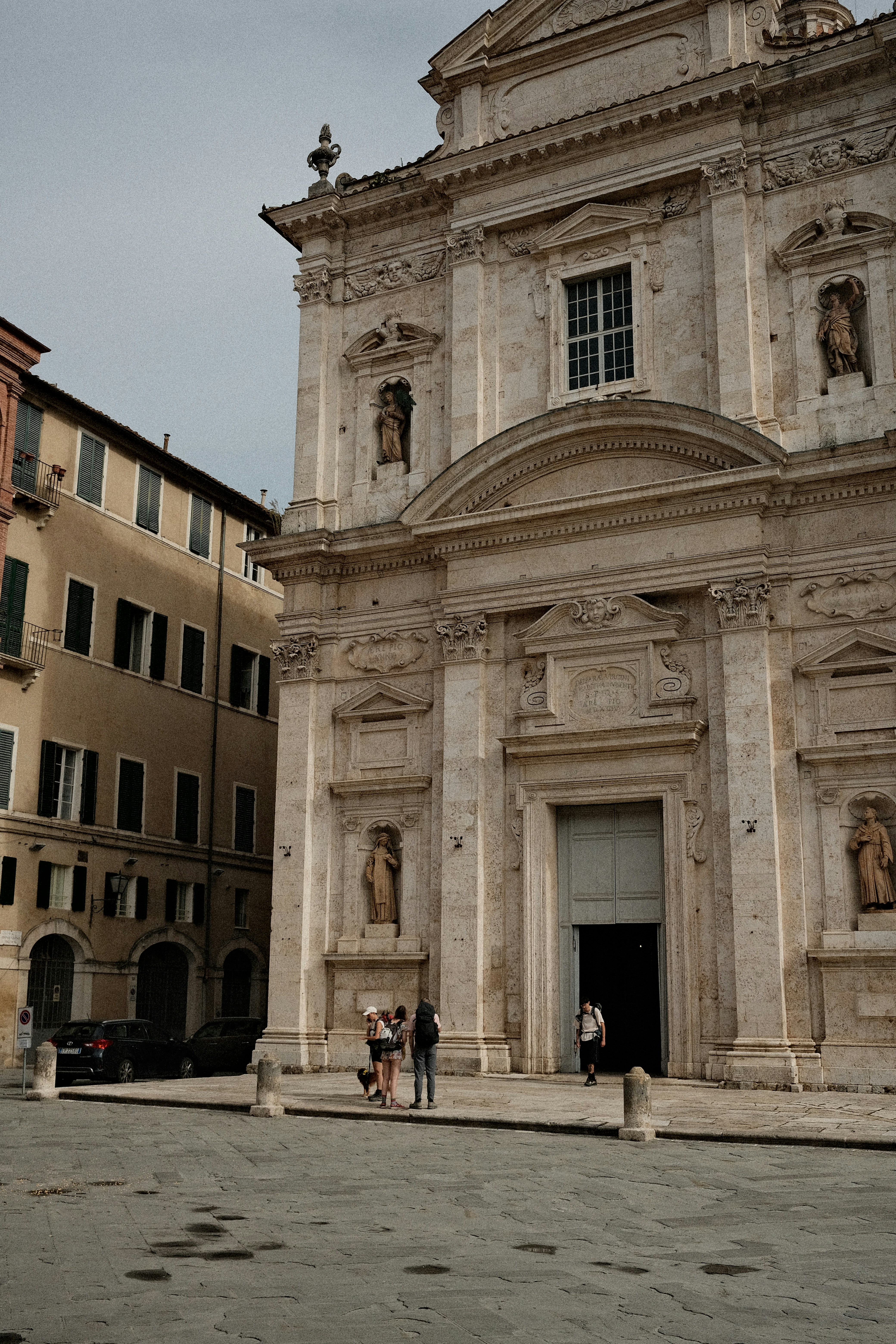 Photo by valentinlacoste