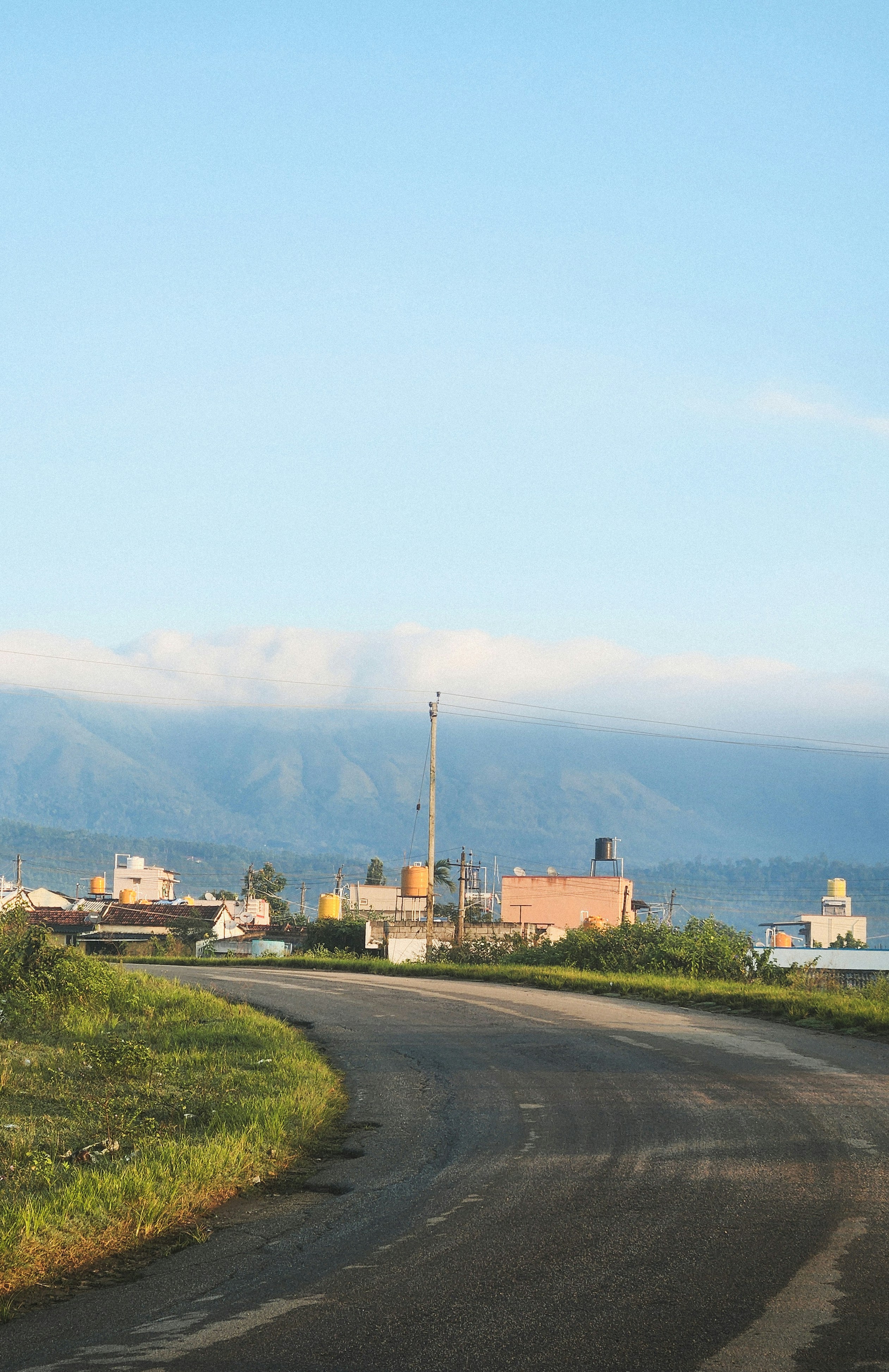 photo-1729678427233-ab8d59dc4fa6?ixid=M3wxMjA3fDB8MXxzZWFyY2h8MTJ8fCUyMG5hdm90ZXxlbnwwfHx8fDE3NTAwMTQ1OTN8MA\u0026ixlib=rb-4.1.0