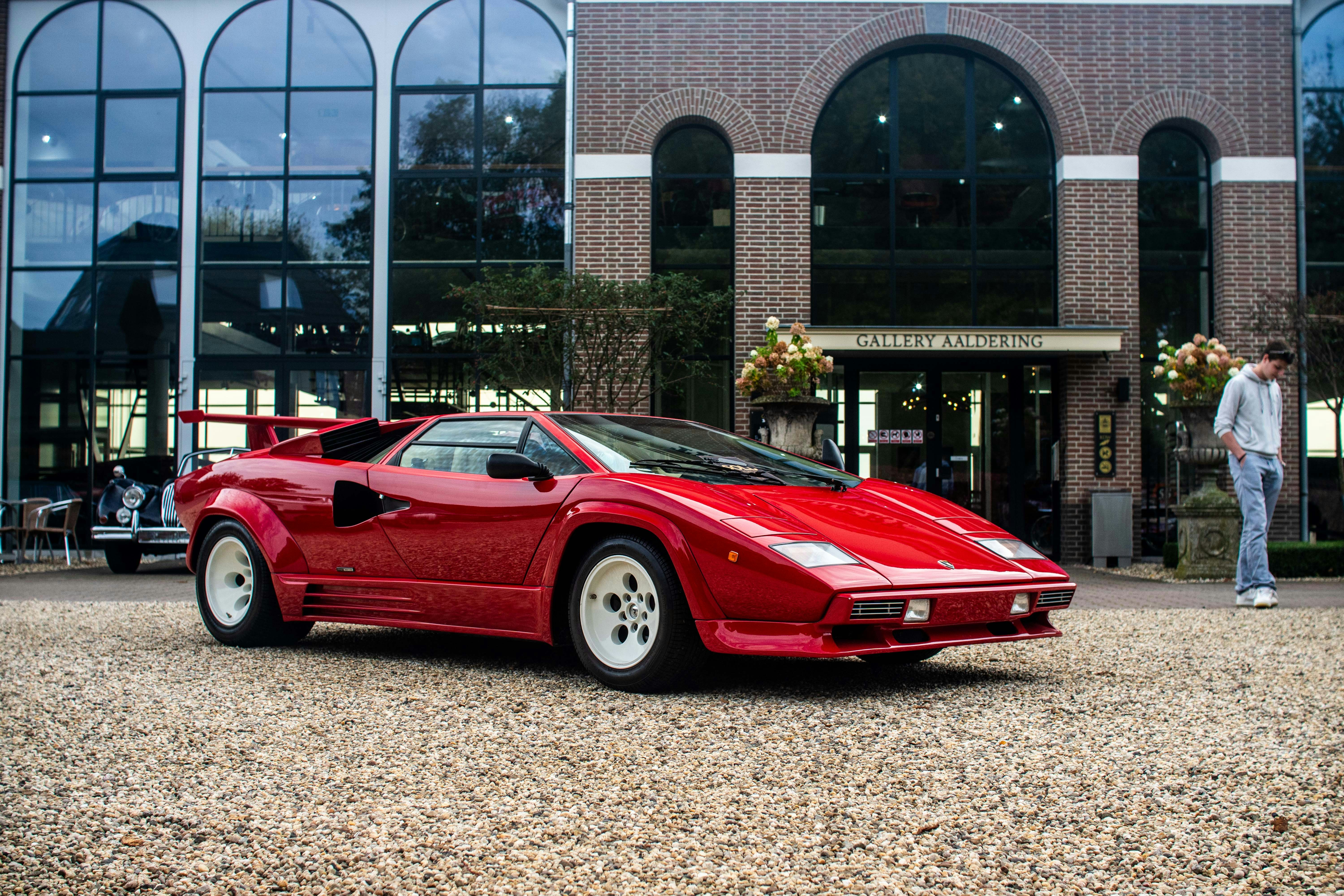 Photo by luxunderscore