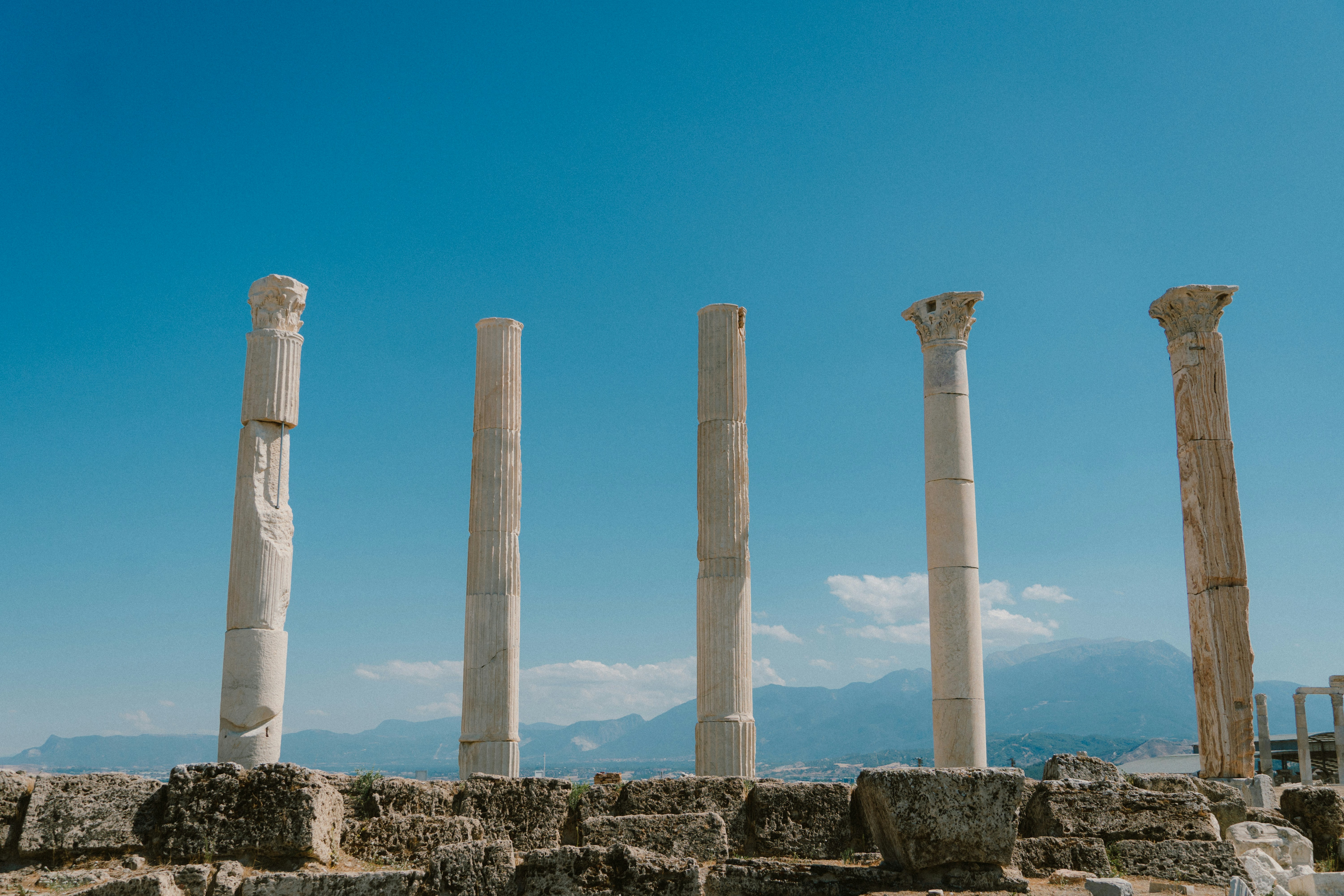 Photo by alexghiurau