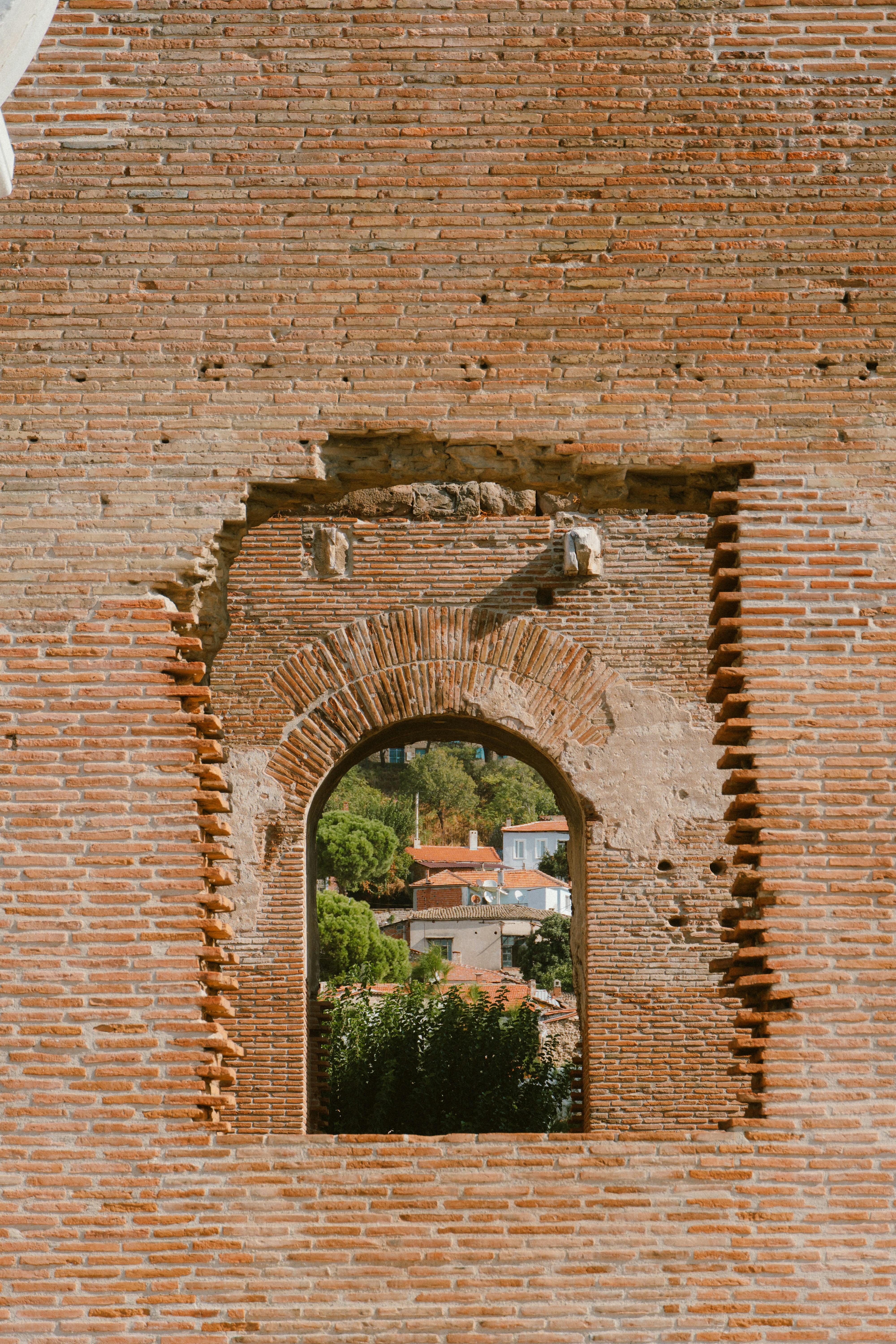 Photo by alexghiurau