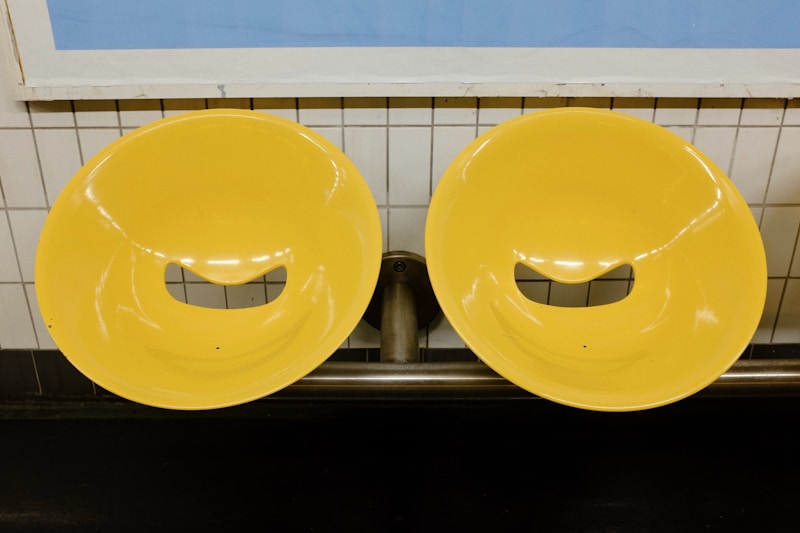 Detalles coloridos en evento inclusivo