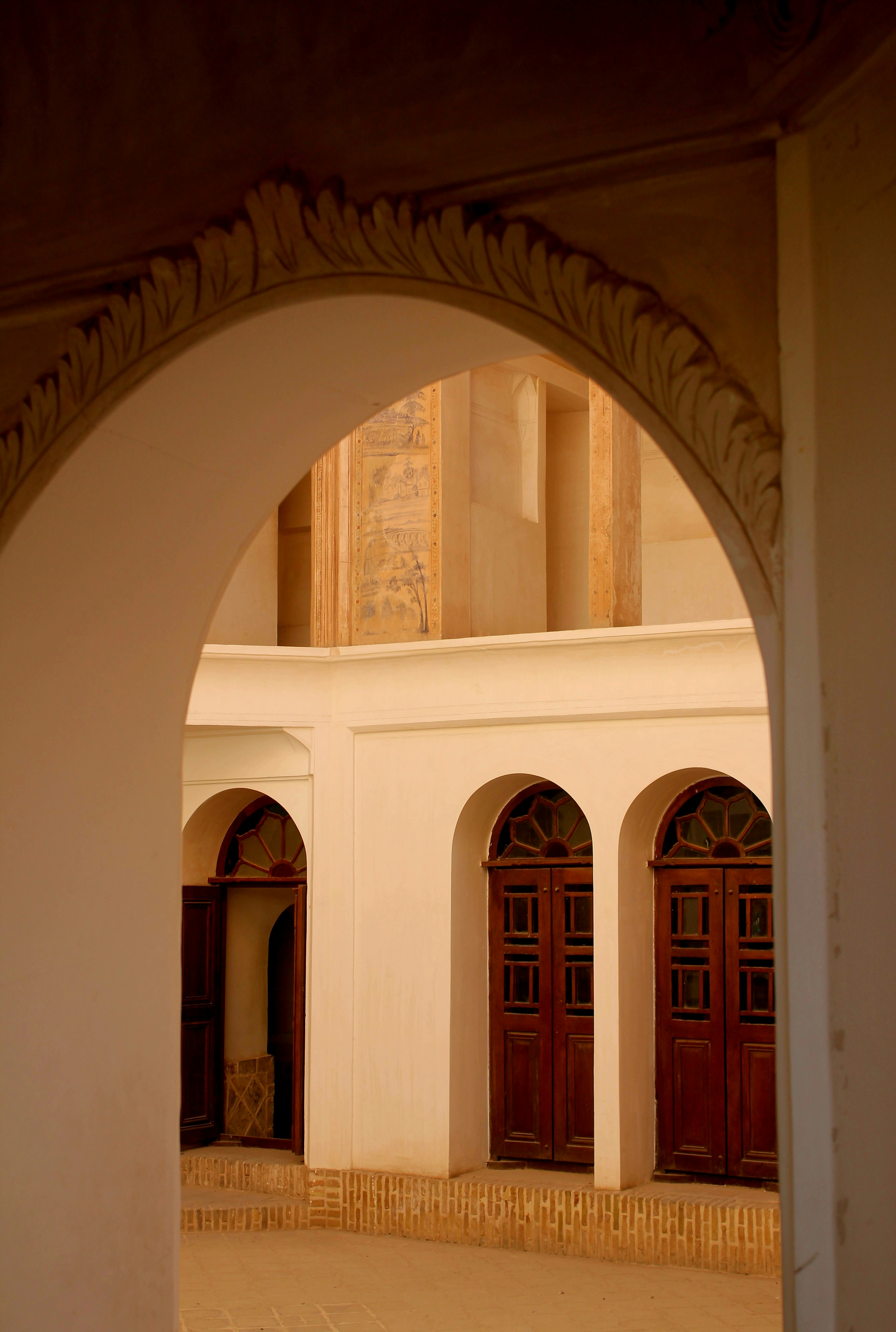 Photo by manavimoghadam