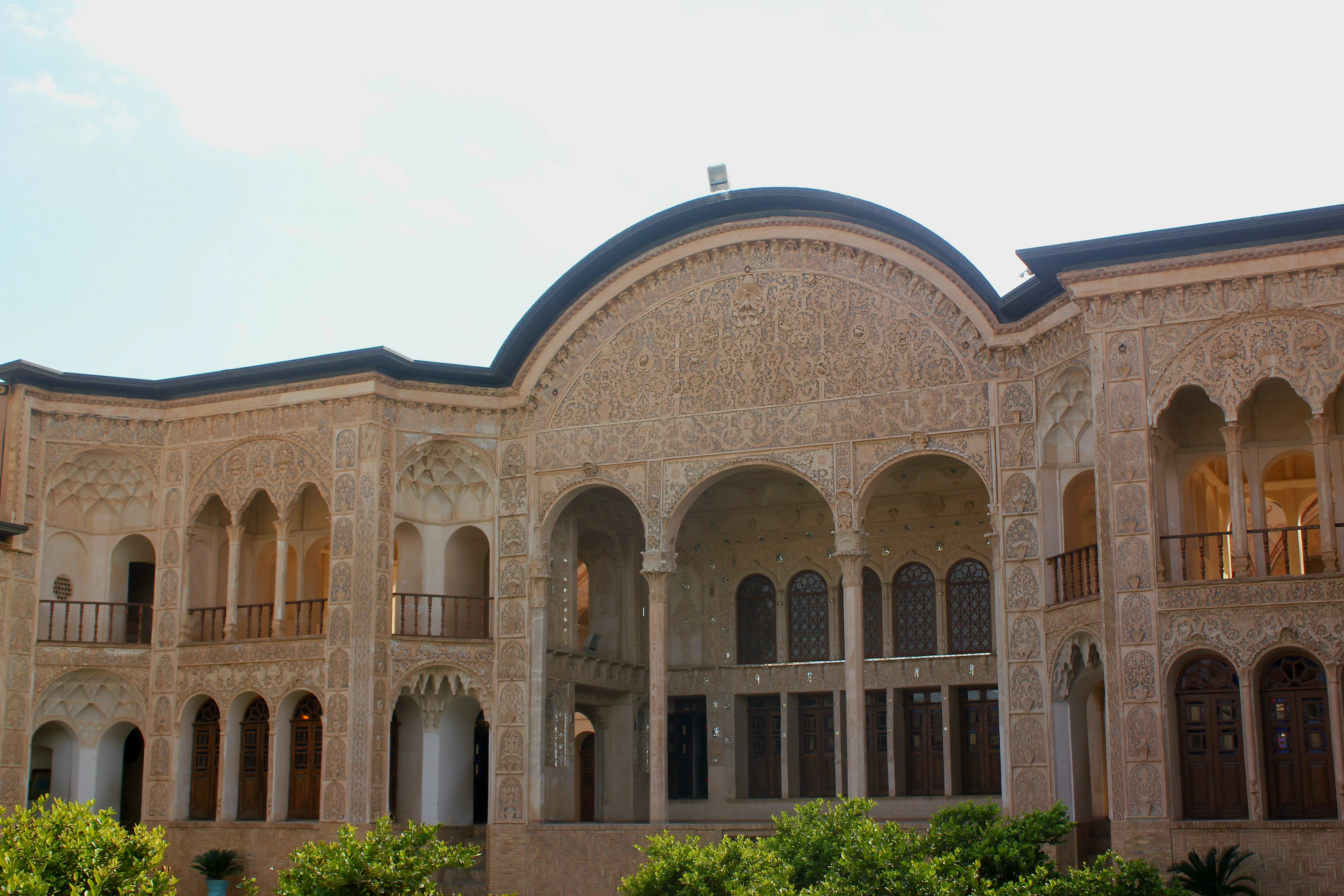 Photo by manavimoghadam