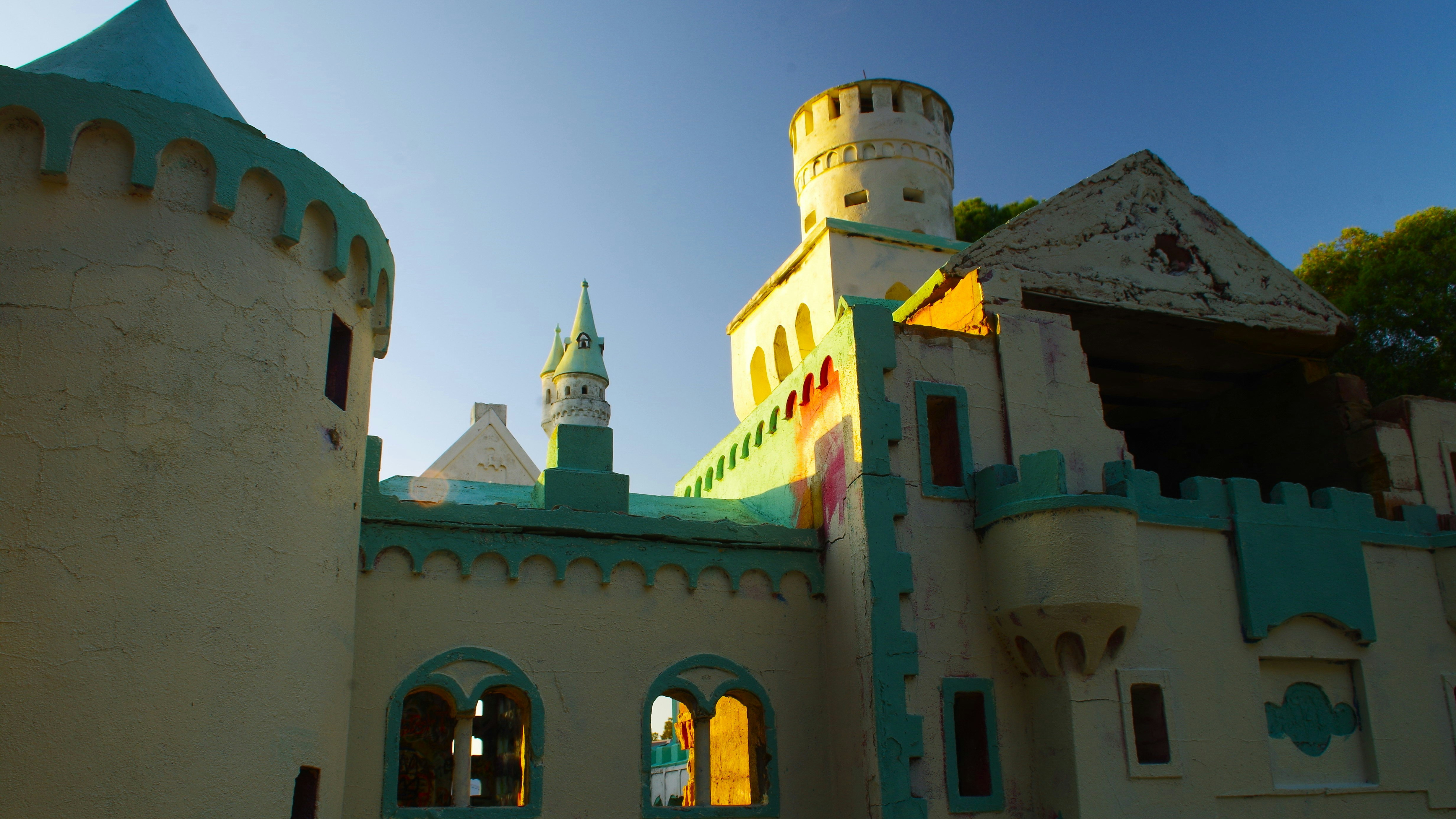 Photo by photoken123