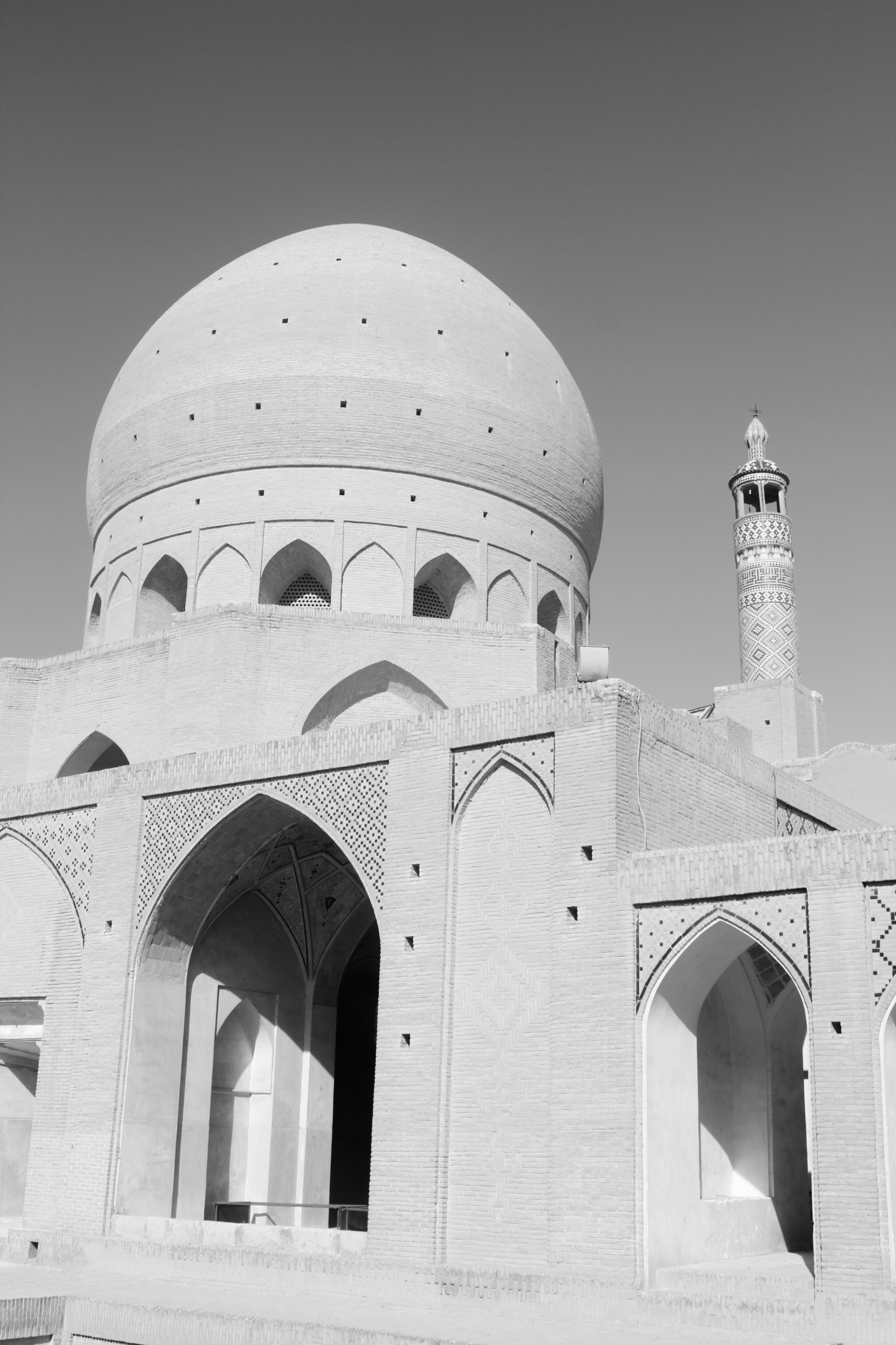 Photo by manavimoghadam