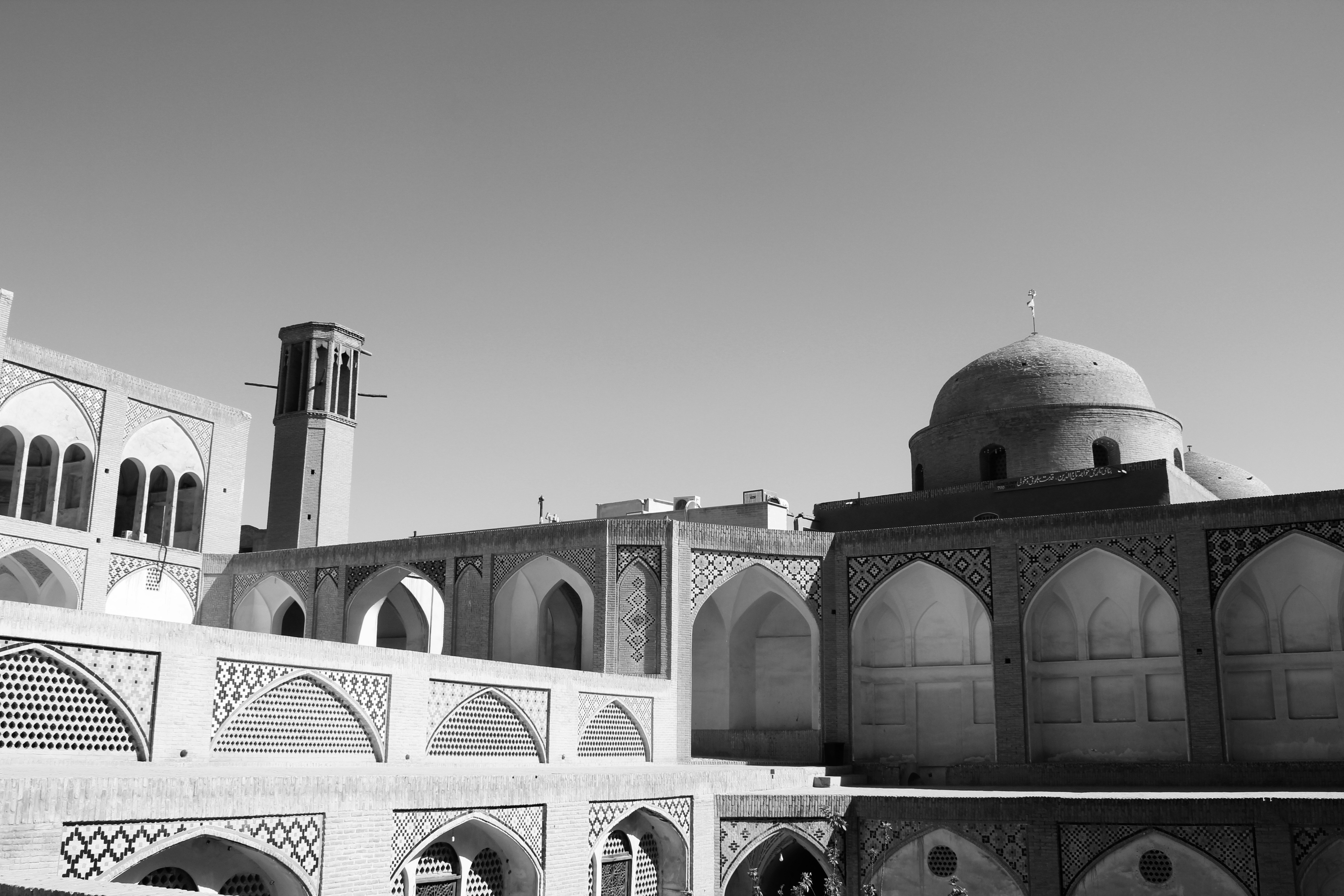 Photo by manavimoghadam