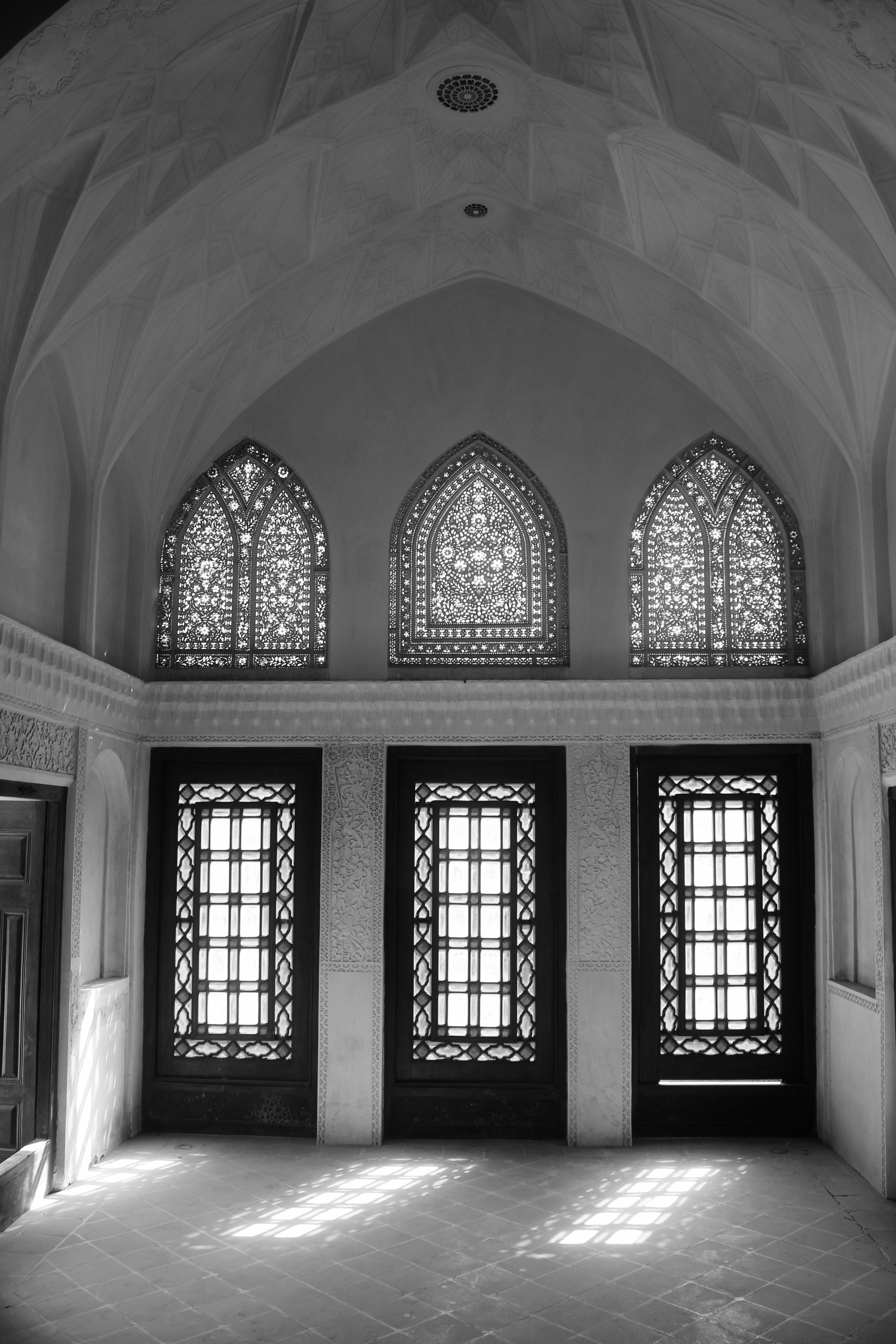 Photo by manavimoghadam