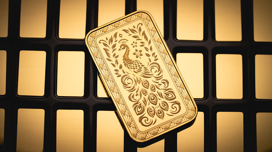 Decorative fine gold bar with peacock design