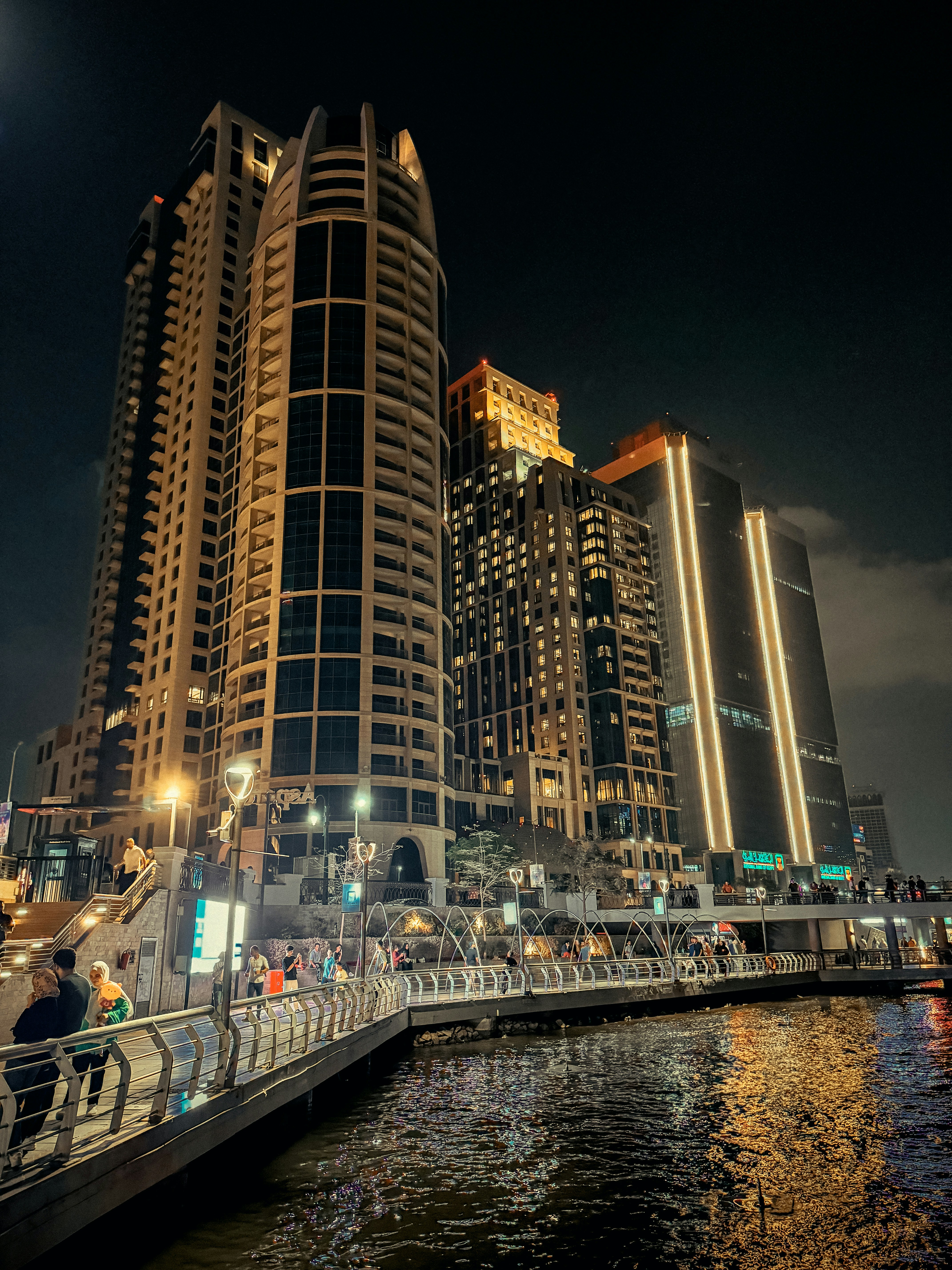 Photo by mounir_abdi